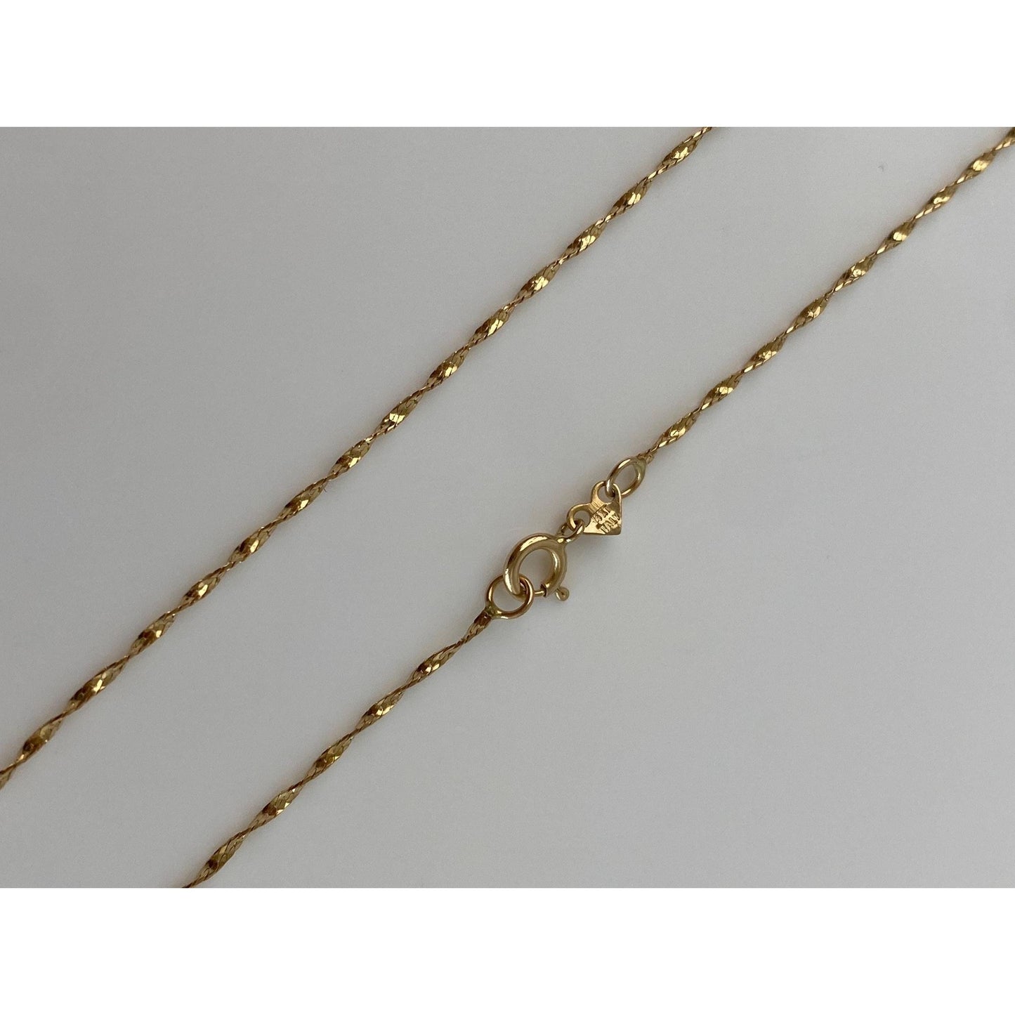 Vintage Solid 14k Yellow Gold Twist Chain Necklace - 17.75 inches
