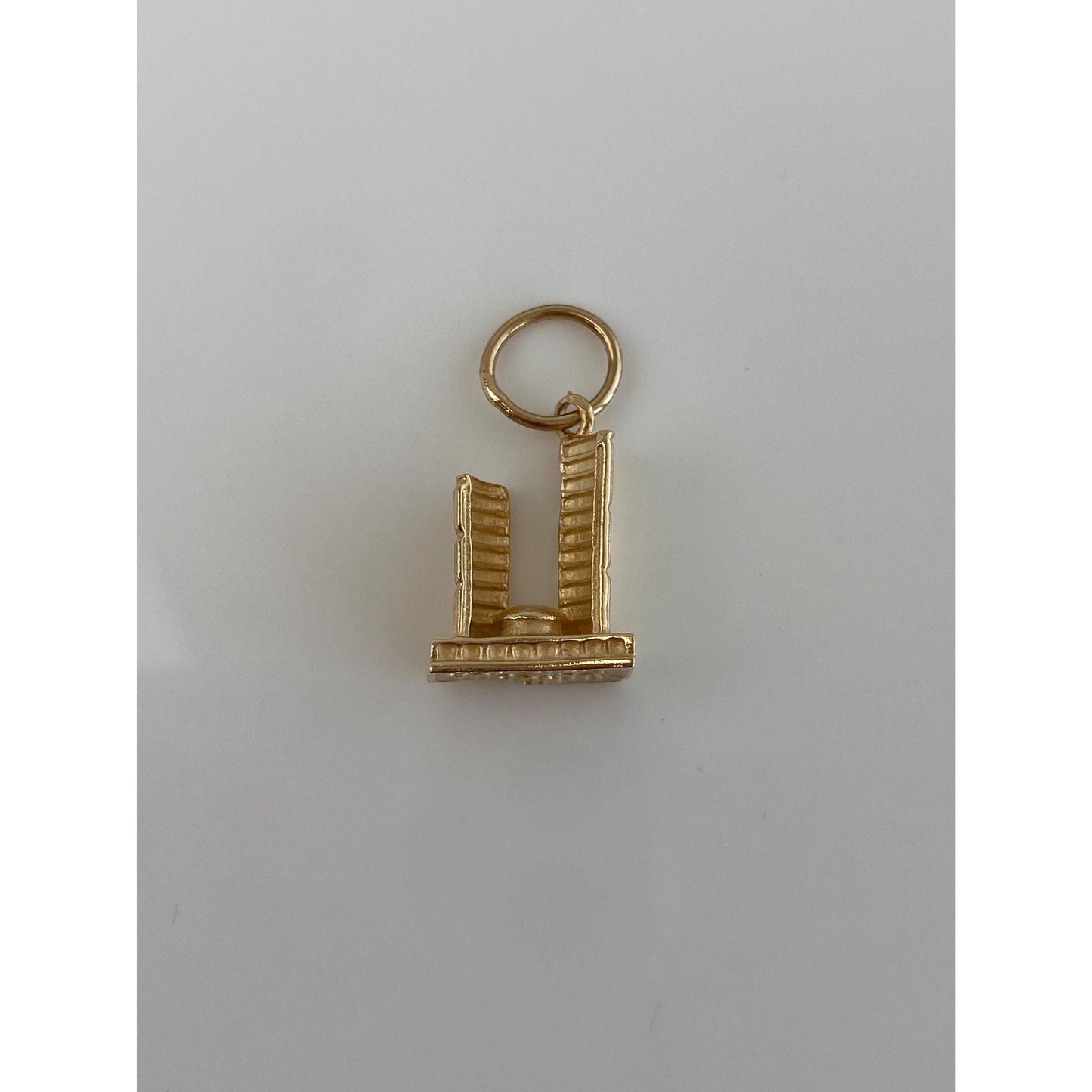 Vintage Solid 14k Yellow Gold City Hall Toronto Canada Charm