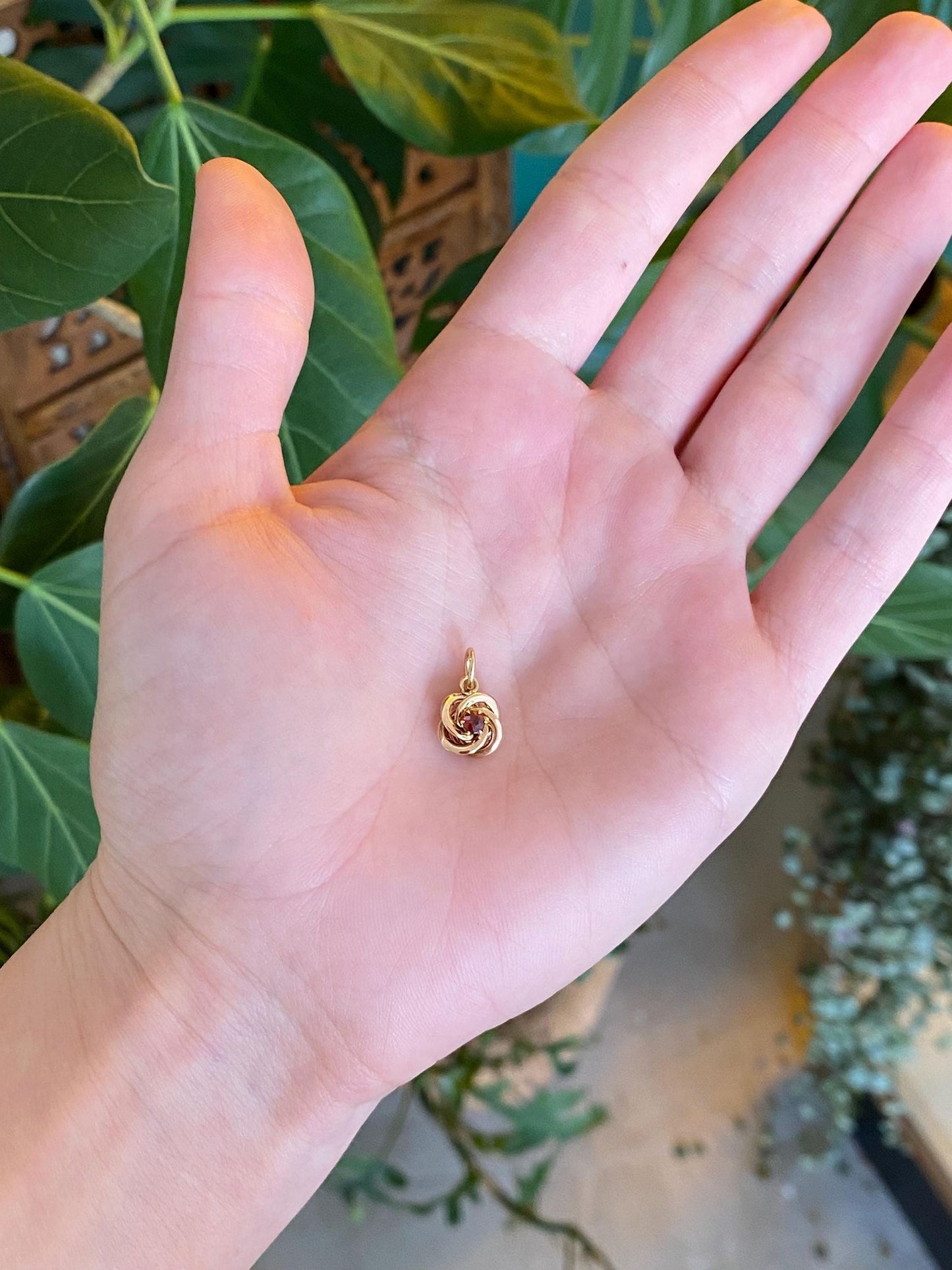 Vintage Solid 14k Yellow Gold Garnet Knot Charm