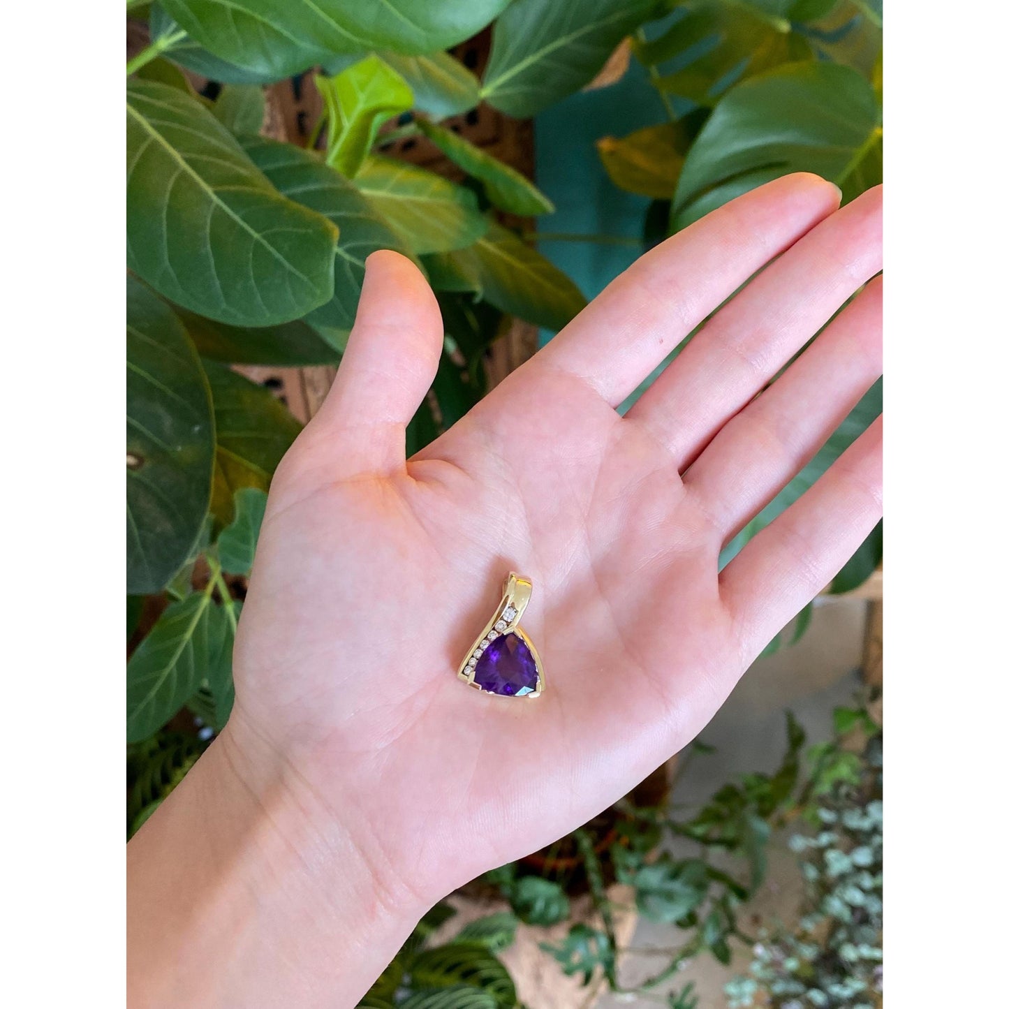 Vintage Solid 14k Yellow Gold Diamond Amethyst Charm