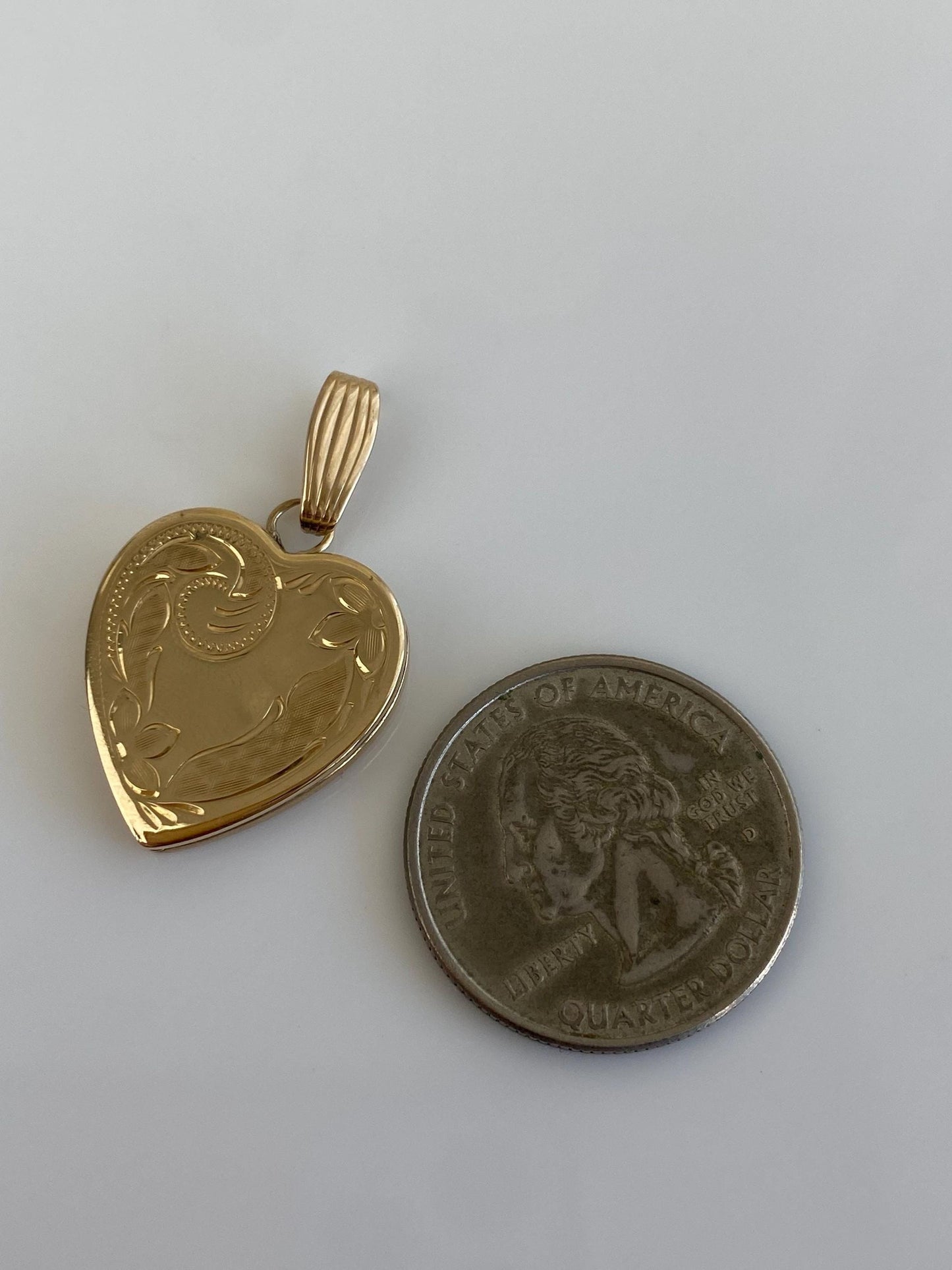 Vintage Solid 14k Yellow Gold Engraved Heart Locket Charm