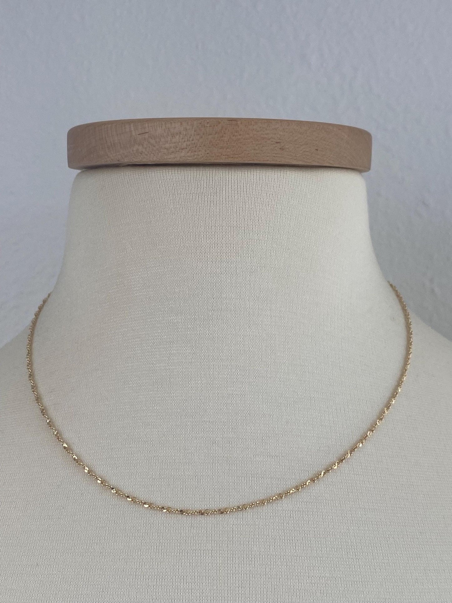 Vintage Solid 14k Yellow Gold Twisted Serpentine Chain Necklace - 18 inches