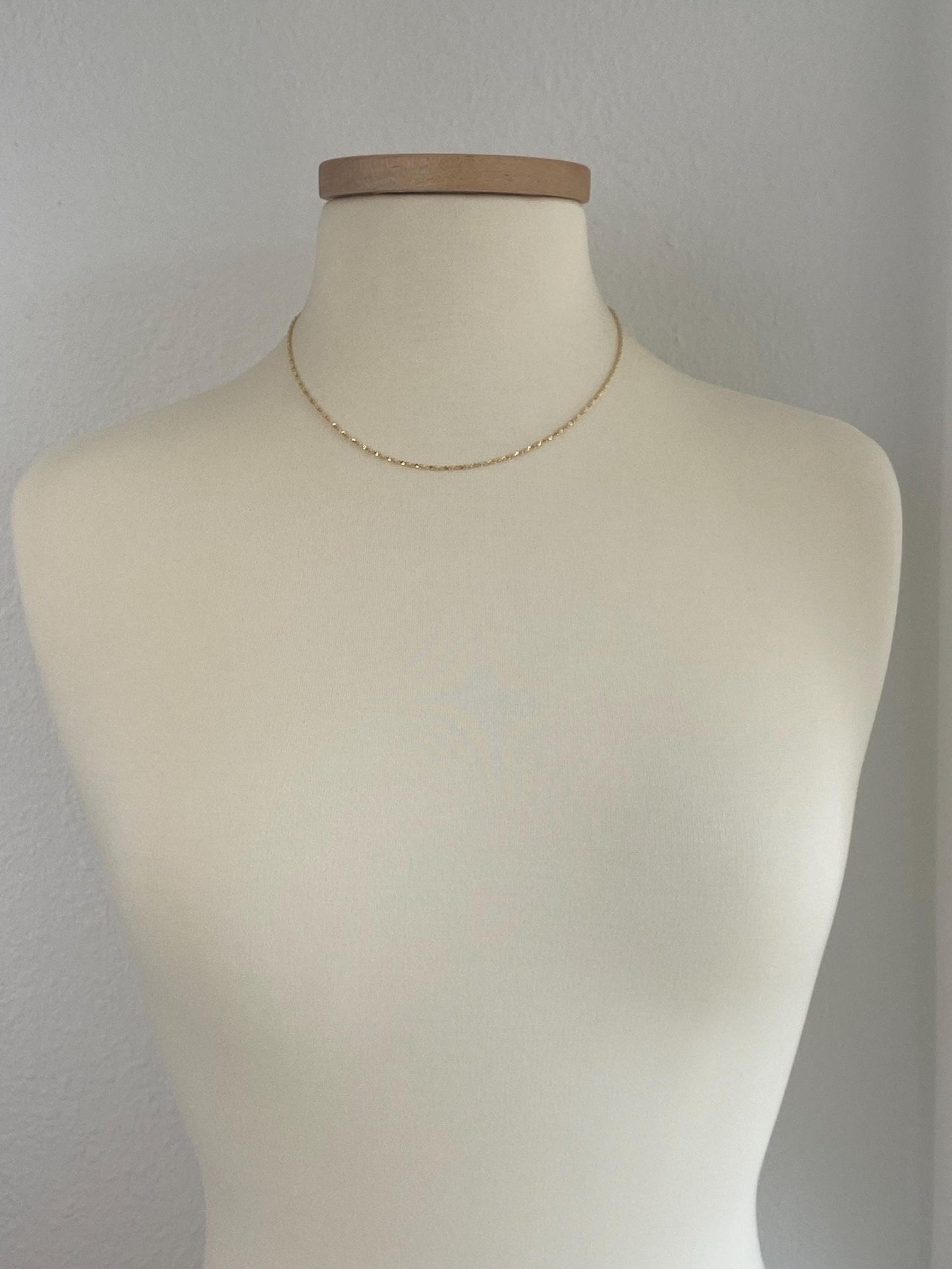 Vintage Solid 14k Yellow Gold Twisted Serpentine Chain Necklace - 18 inches