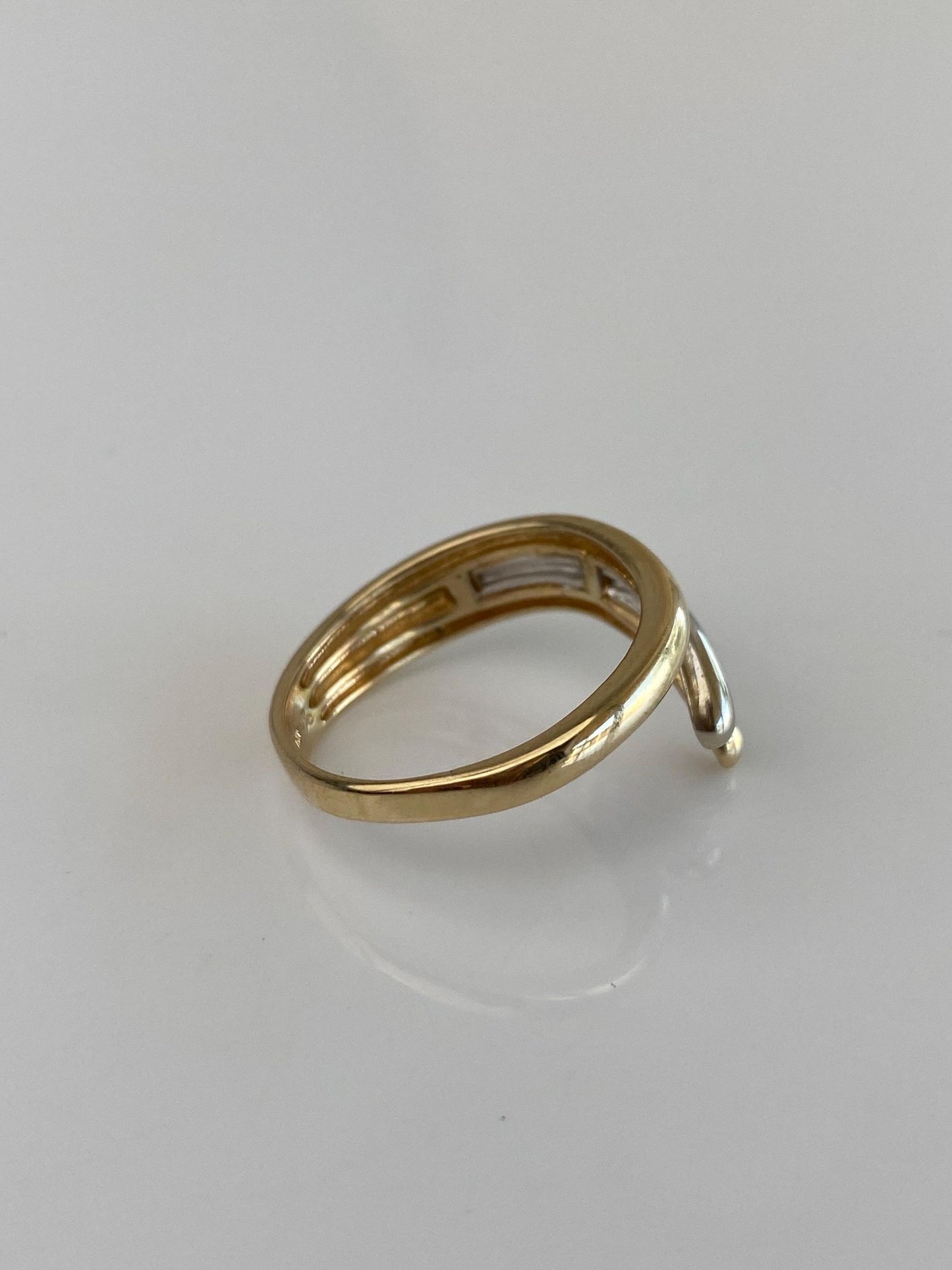 Vintage Solid 14k White & Yellow Gold Ring - Size 8.5