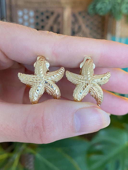 Vintage Solid 14k Yellow Gold Diamond Cut Starfish Stud Earrings