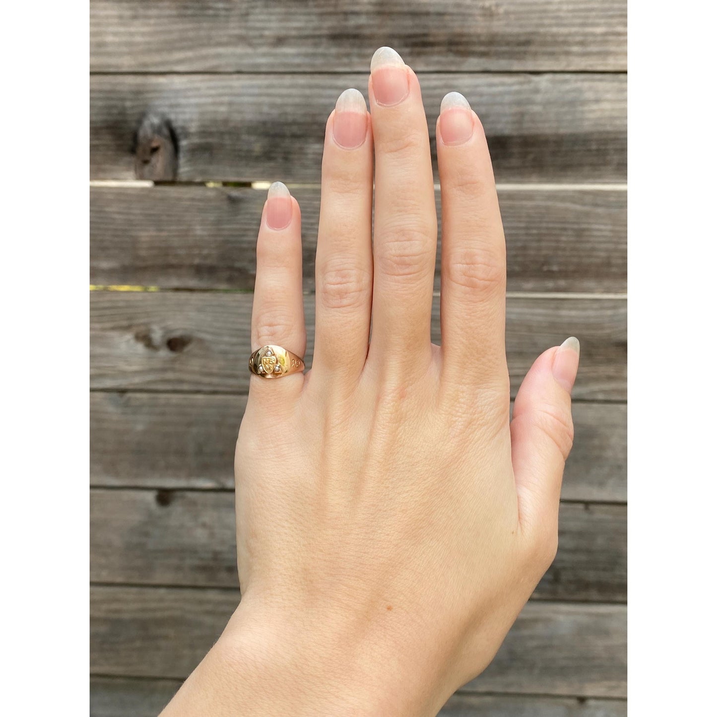 Vintage Solid 10k Rosey Gold Seed Pearl 1922 Class Ring - Size 3