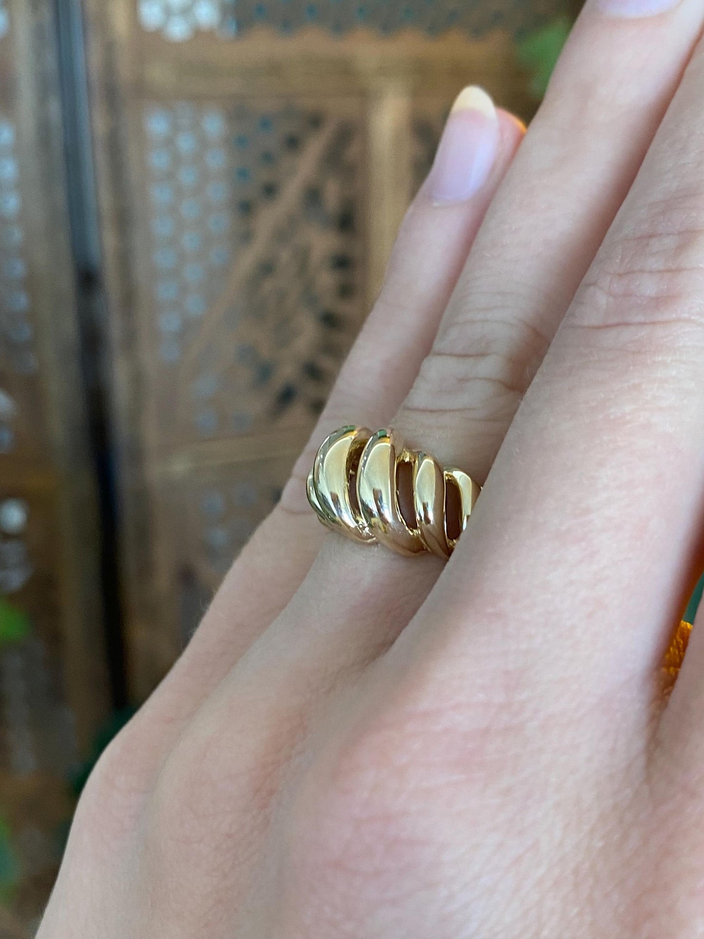 Solid 14k Yellow Gold Croissant Ring - Size 5.5