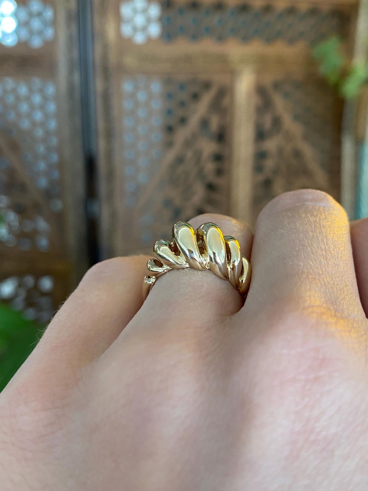 Solid 14k Yellow Gold Croissant Ring - Size 5.5