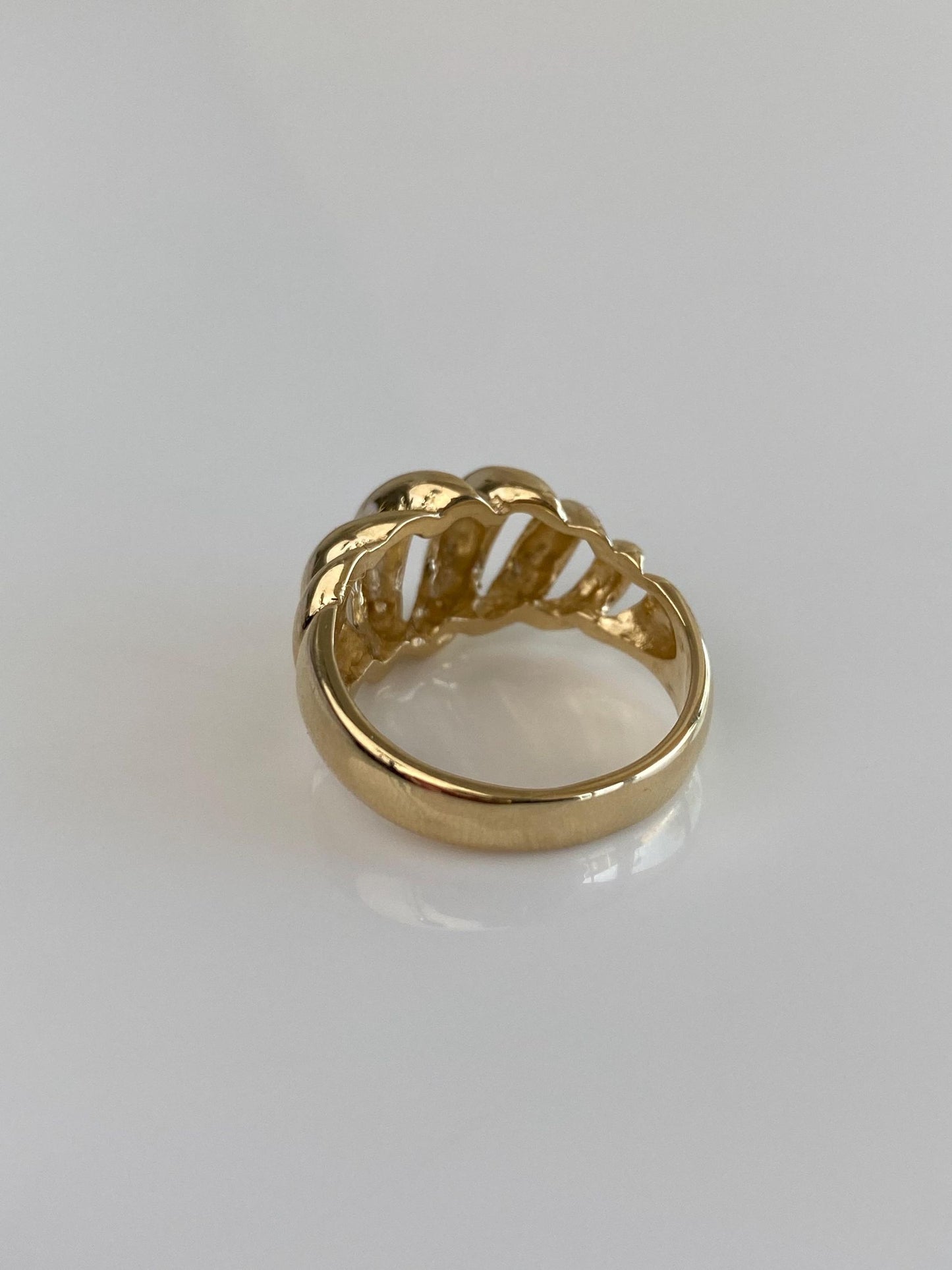 Solid 14k Yellow Gold Croissant Ring - Size 5.5