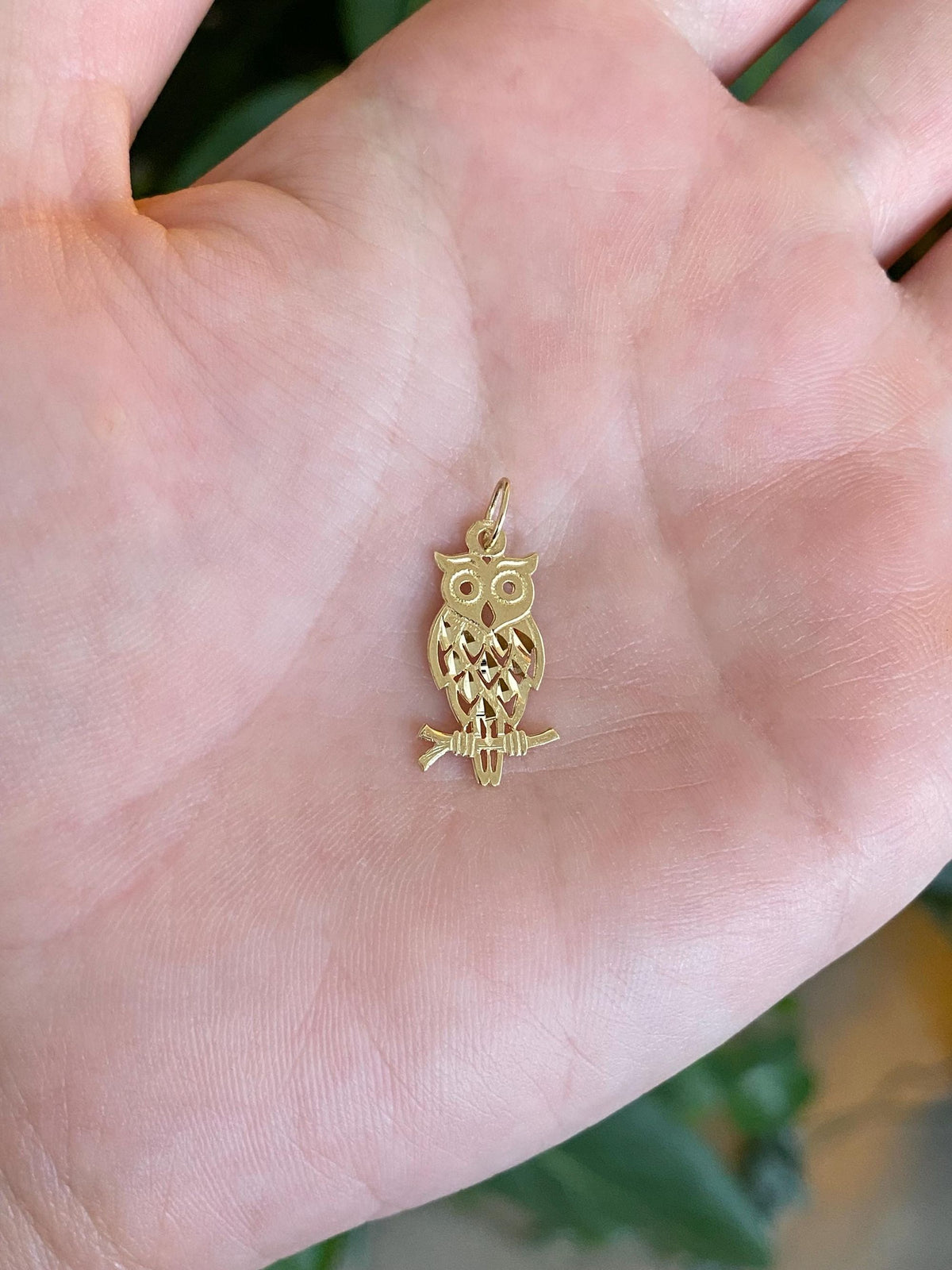 Vintage Solid 14k Yellow Gold Diamond Cut Owl Charm