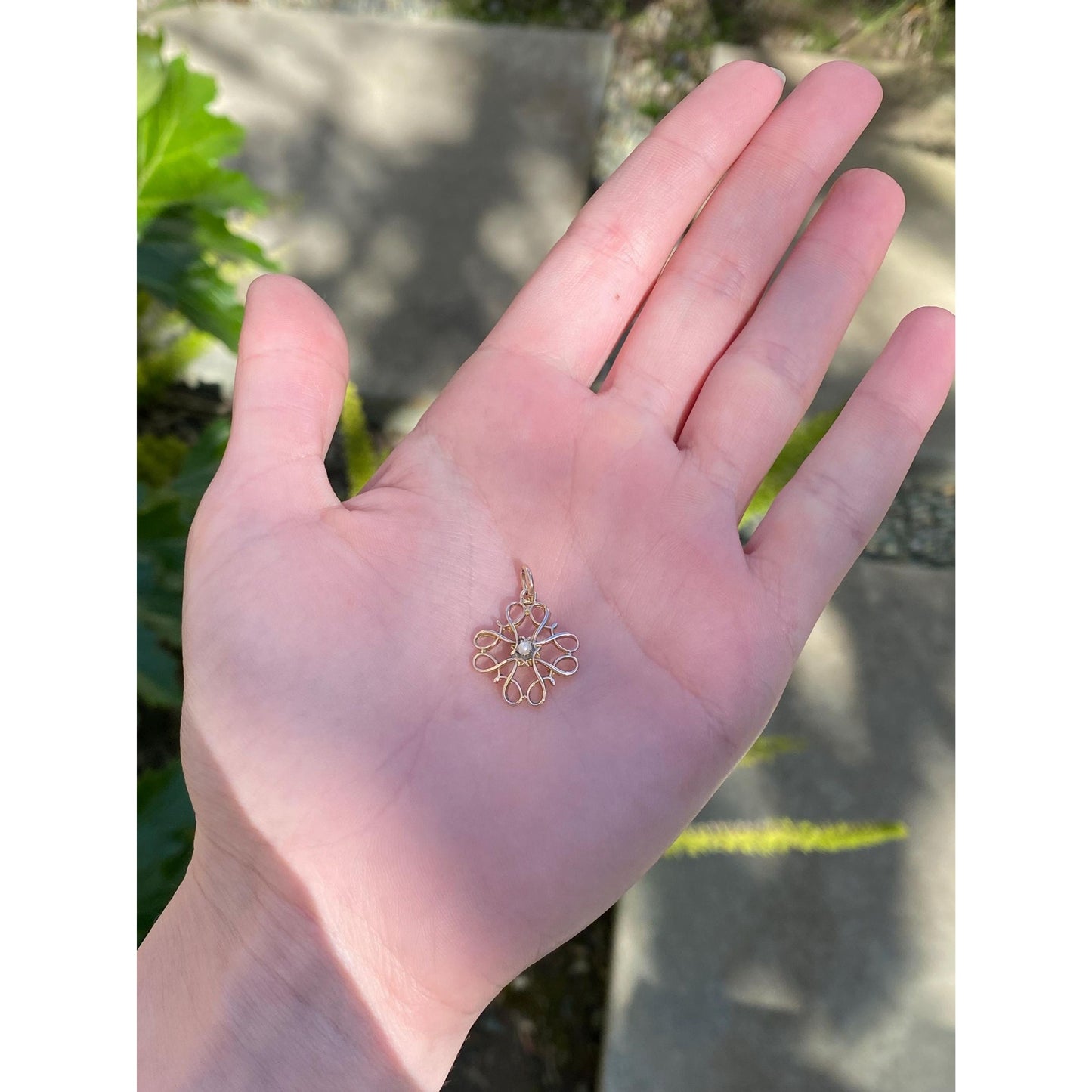 Vintage Solid 10k Yellow Gold Ornate Seed Pearl Charm