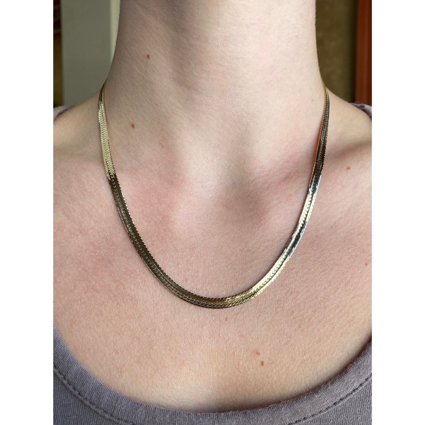 Vintage Solid 14k Yellow Gold Herringbone Chain Necklace - 18.25 inches