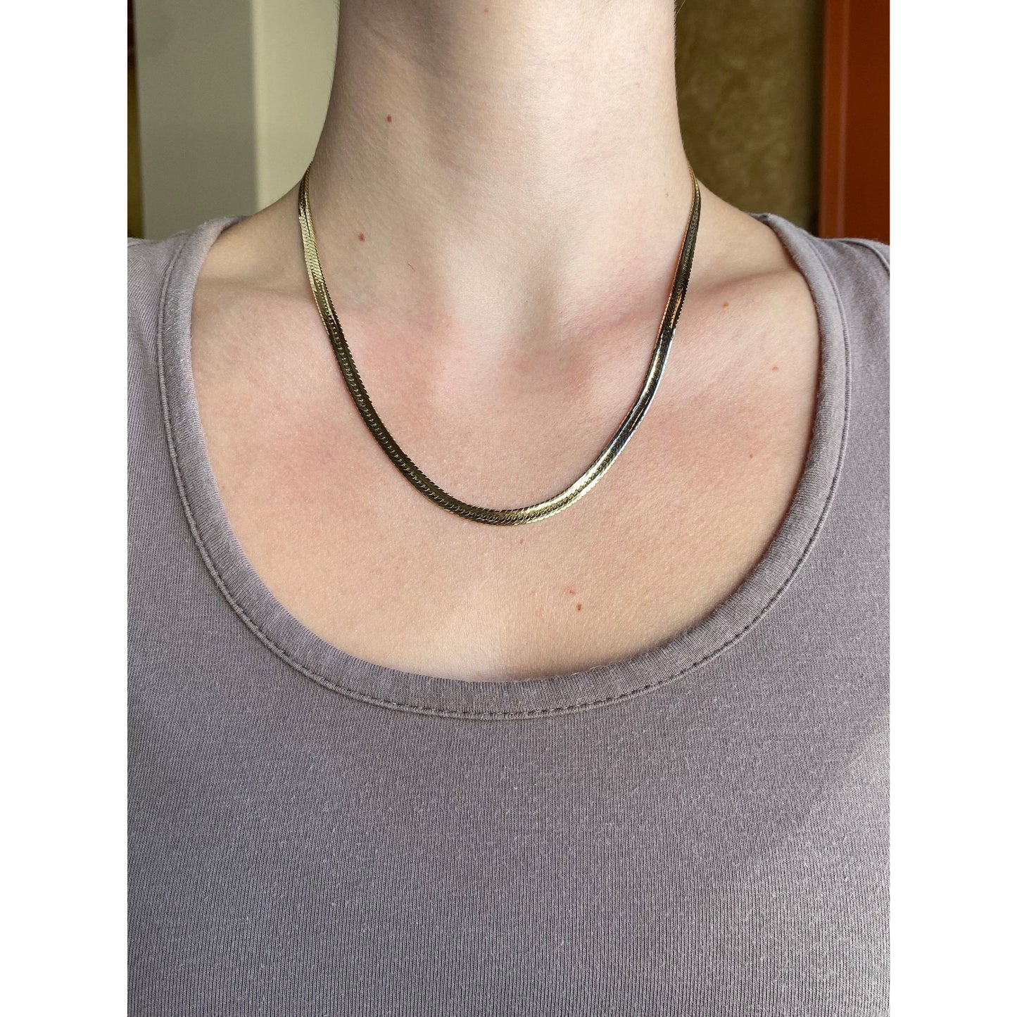 Vintage Solid 14k Yellow Gold Herringbone Chain Necklace - 18.25 inches