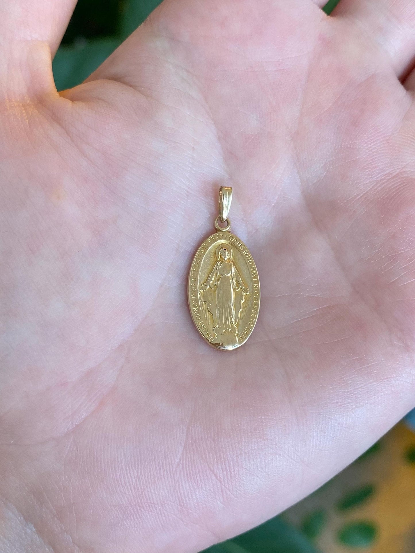Vintage 14k Yellow Gold Religious Charm