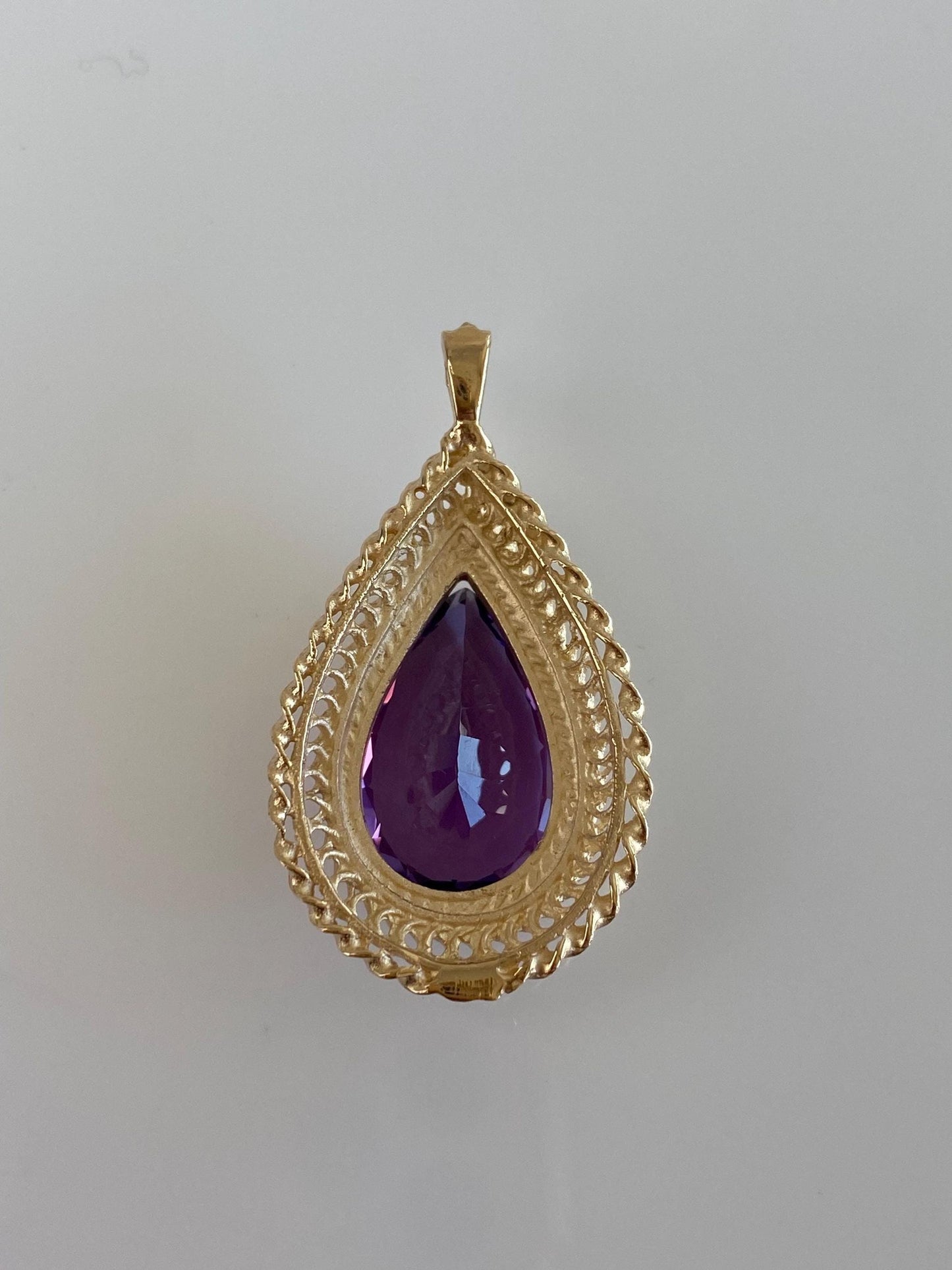Vintage Solid 14k Yellow Gold Amethyst Teardrop Charm