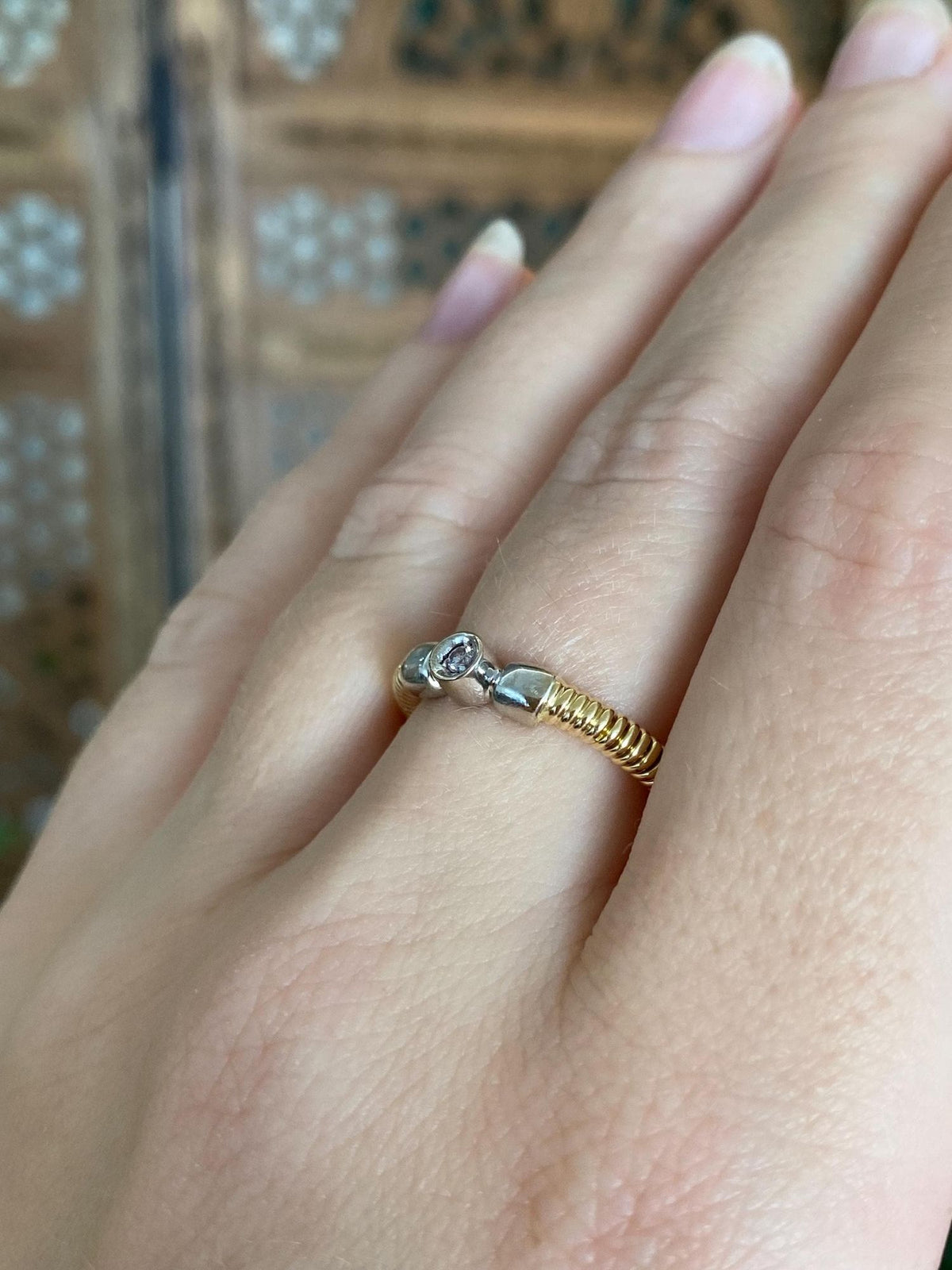 Vintage Solid 18k White & Yellow Gold Diamond Cable Design Ring Band - Size 7