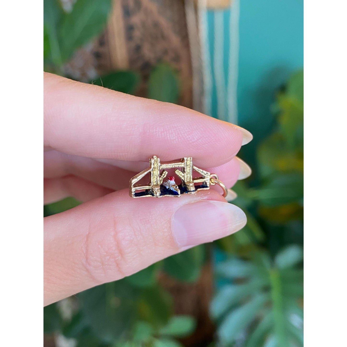 Vintage Solid 9k Yellow Gold Enamel Boat Opening Bridge Charm