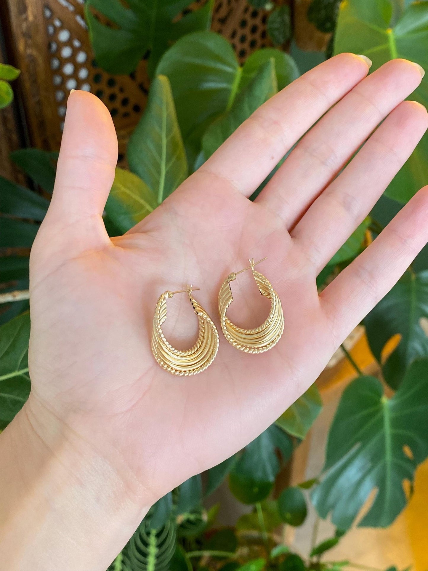 Vintage 14k Yellow Gold Layered Hoop Earrings