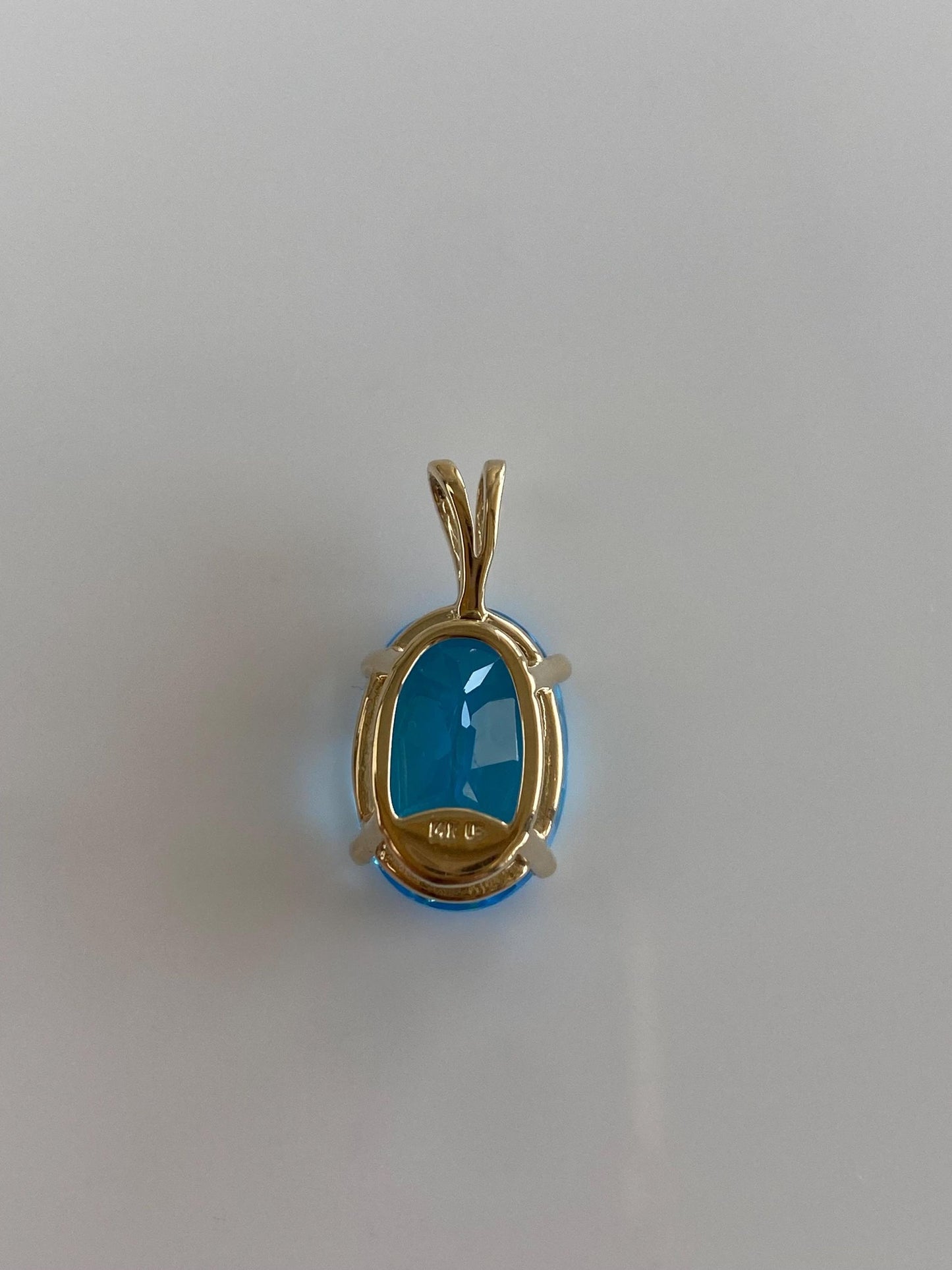Vintage Solid 14k Yellow Gold Topaz Charm