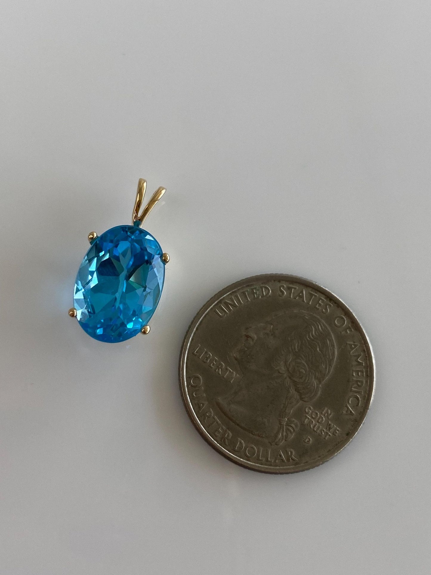 Vintage Solid 14k Yellow Gold Topaz Charm