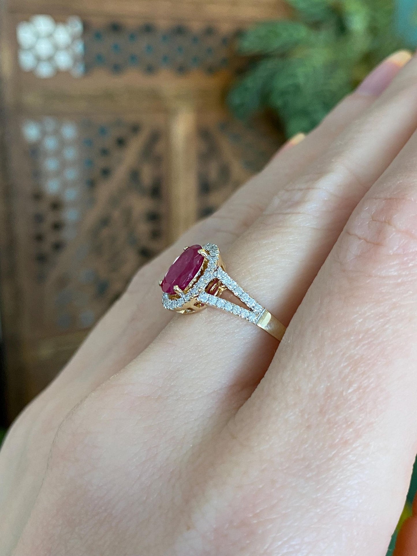Vintage Solid 14k Yellow Gold Diamond Halo Ruby Ring - Size 9