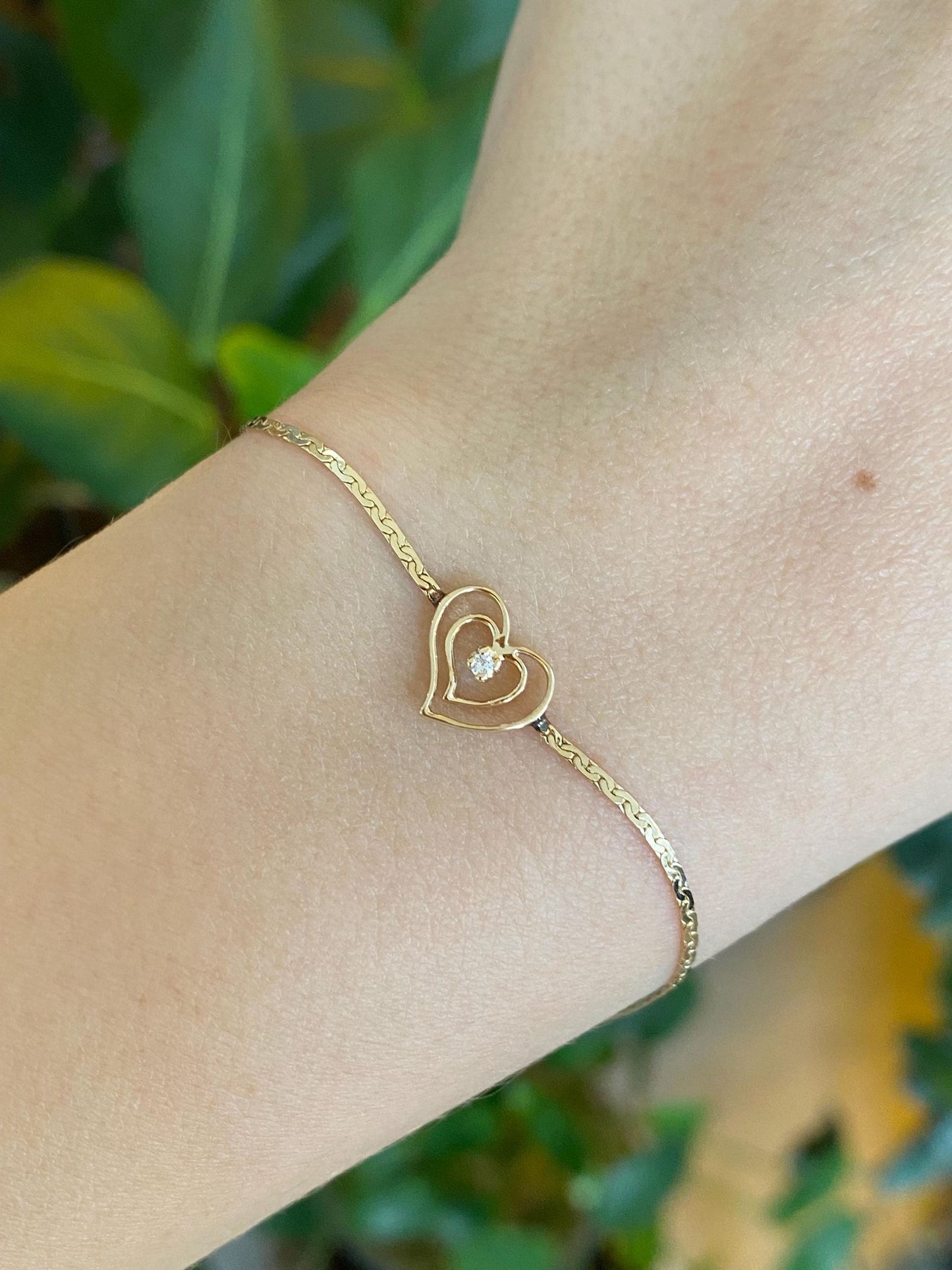 Vintage Solid 14k Yellow Gold Diamond Heart Dainty C Link Chain Bracelet - 6.75 inches
