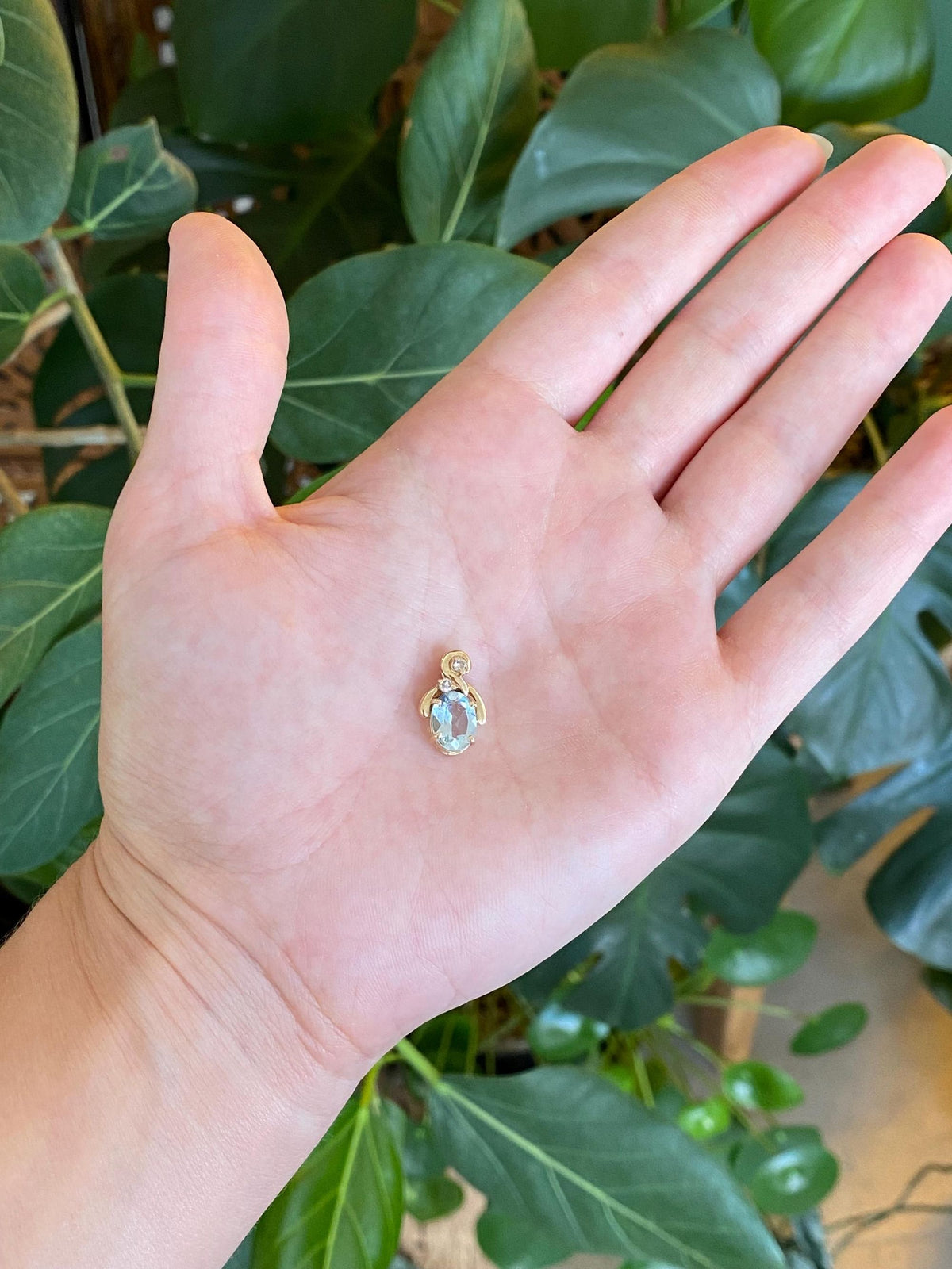 Vintage Solid 14k Yellow Gold Diamond Aquamarine Charm