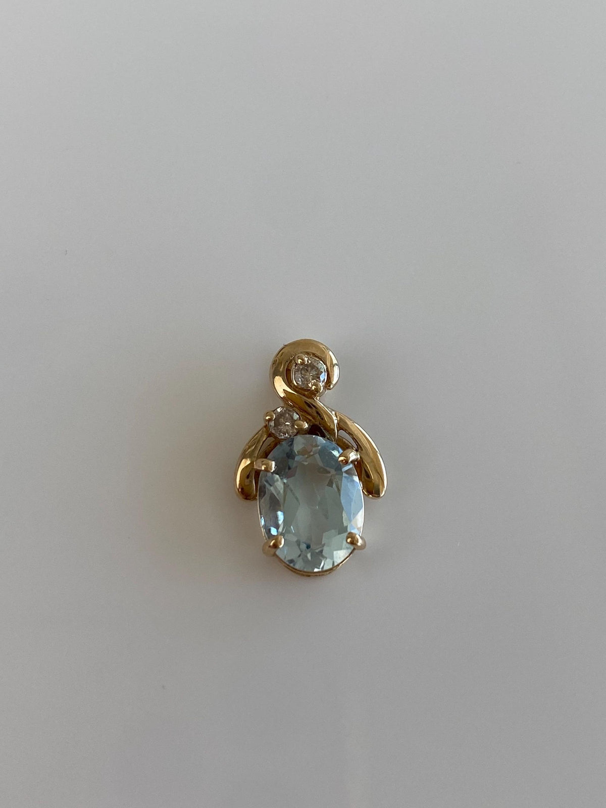 Vintage Solid 14k Yellow Gold Diamond Aquamarine Charm
