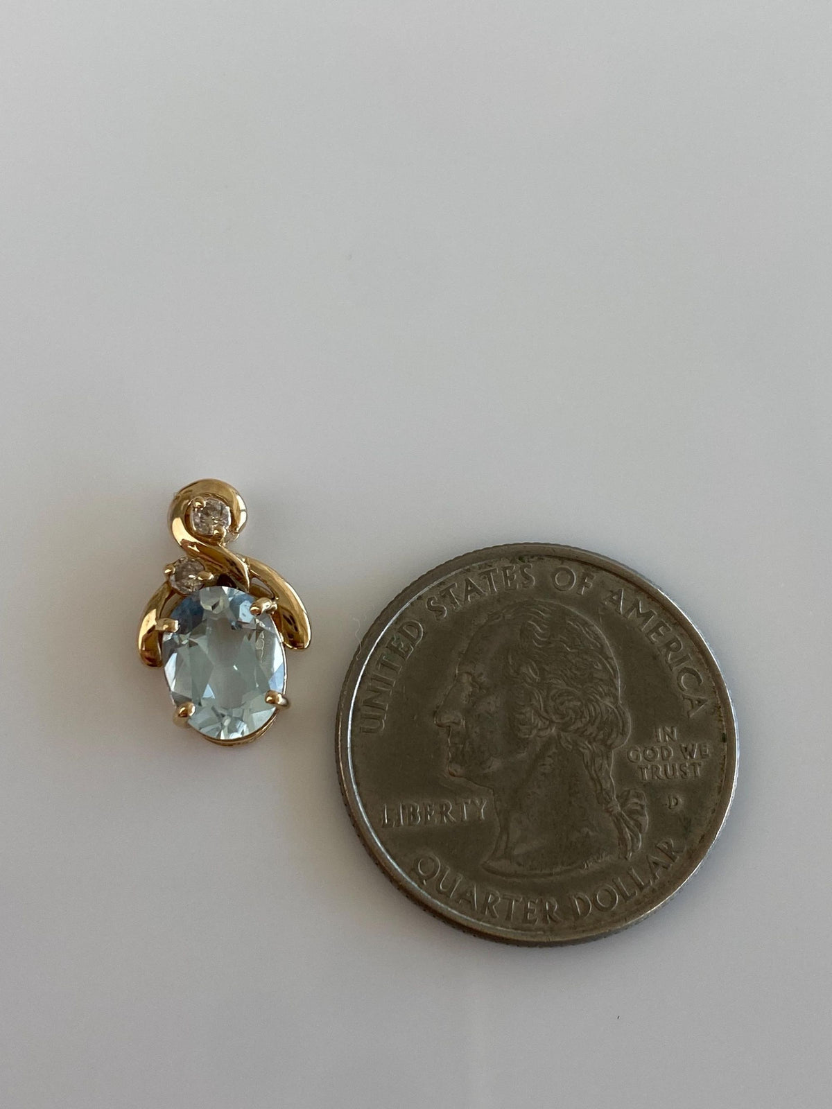Vintage Solid 14k Yellow Gold Diamond Aquamarine Charm