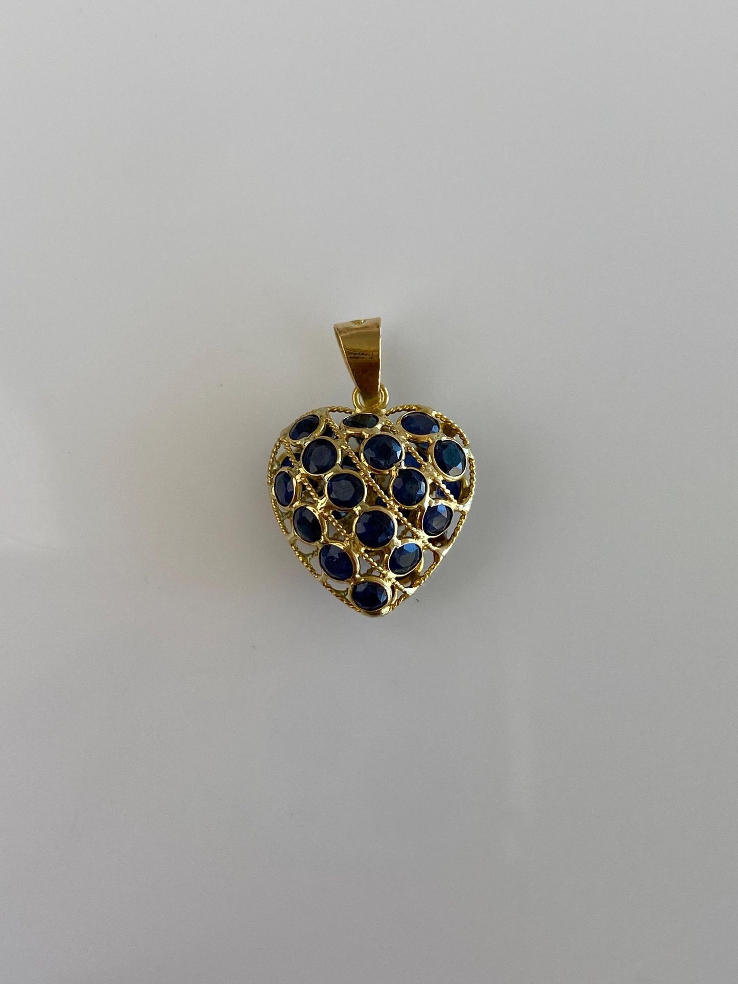 Vintage Solid 18k Yellow Gold Blue Sapphire Open Work Heart Charm