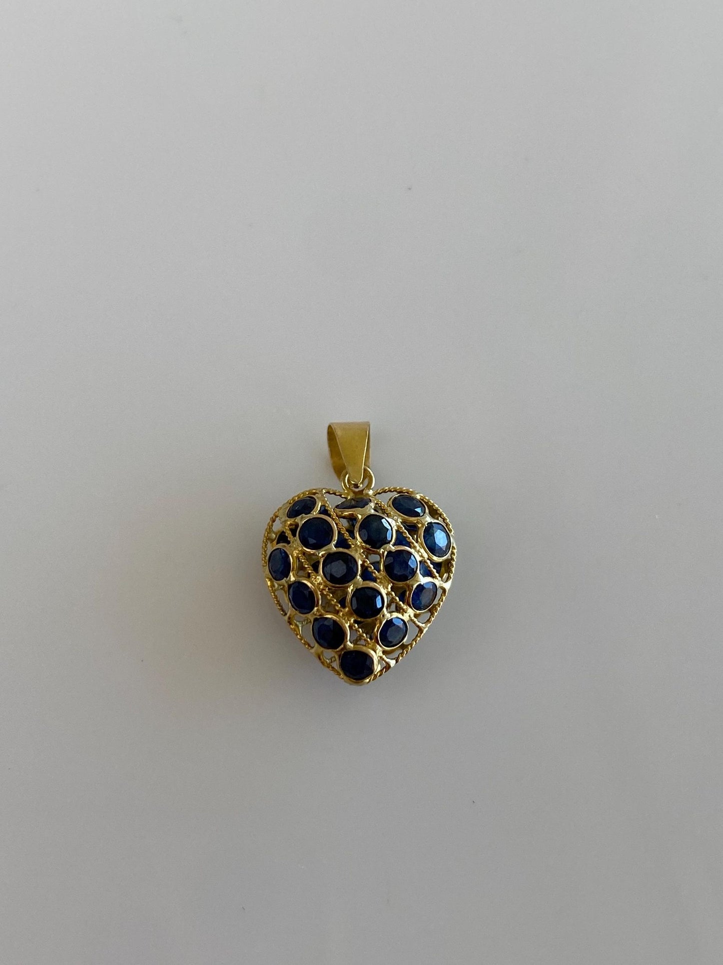 Vintage Solid 18k Yellow Gold Blue Sapphire Open Work Heart Charm