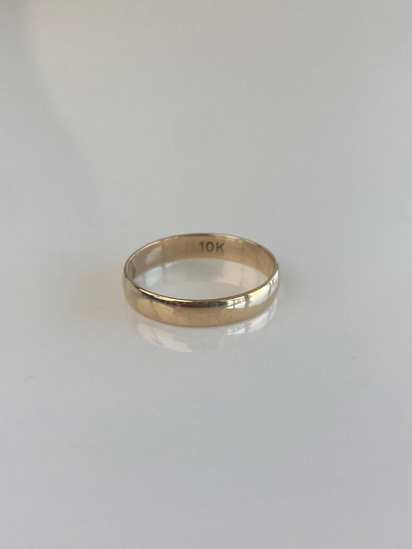 Vintage Solid 10k Yellow Gold Ring Band - Size 6.5