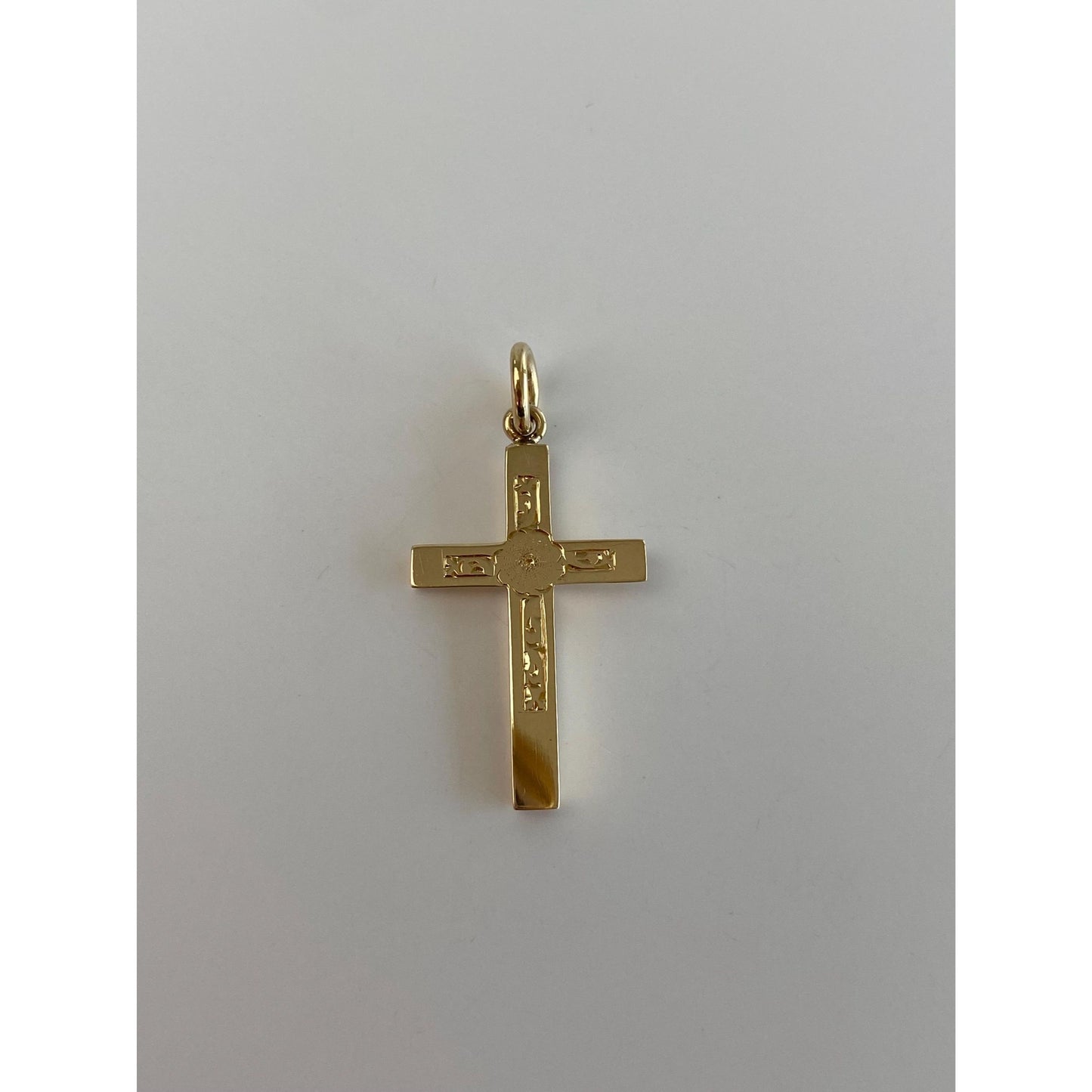 Vintage 10k Yellow Gold Engraved Floral Cross Charm