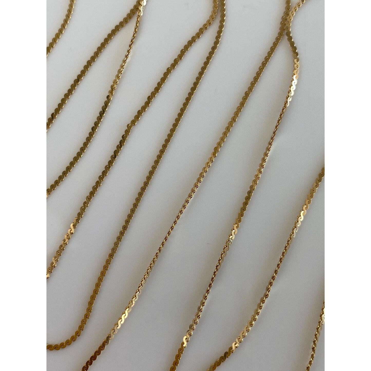 Vintage Solid 14k Yellow Gold Long Serpentine Chain Necklace - 30.25 inches