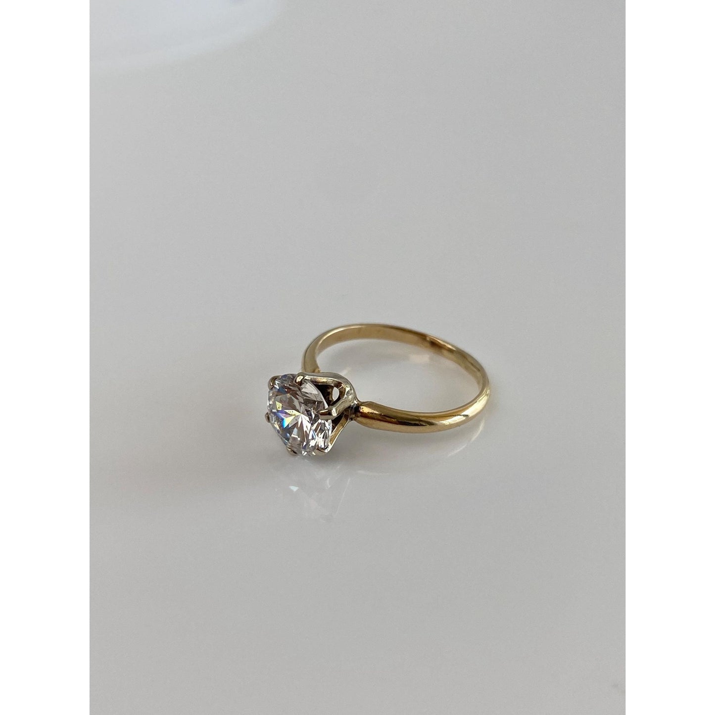 Solid 14k Yellow Gold Cubic Zirconia Ring - Size 6.25