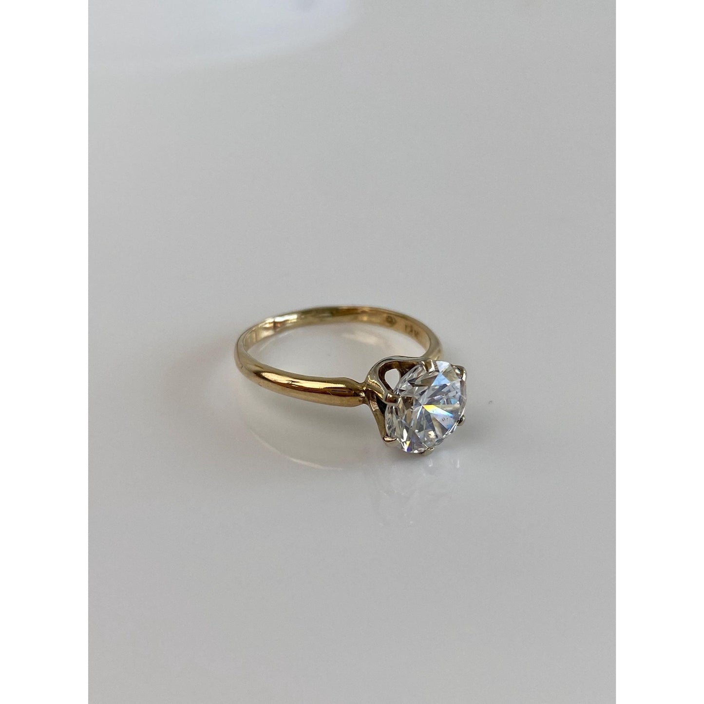 Solid 14k Yellow Gold Cubic Zirconia Ring - Size 6.25