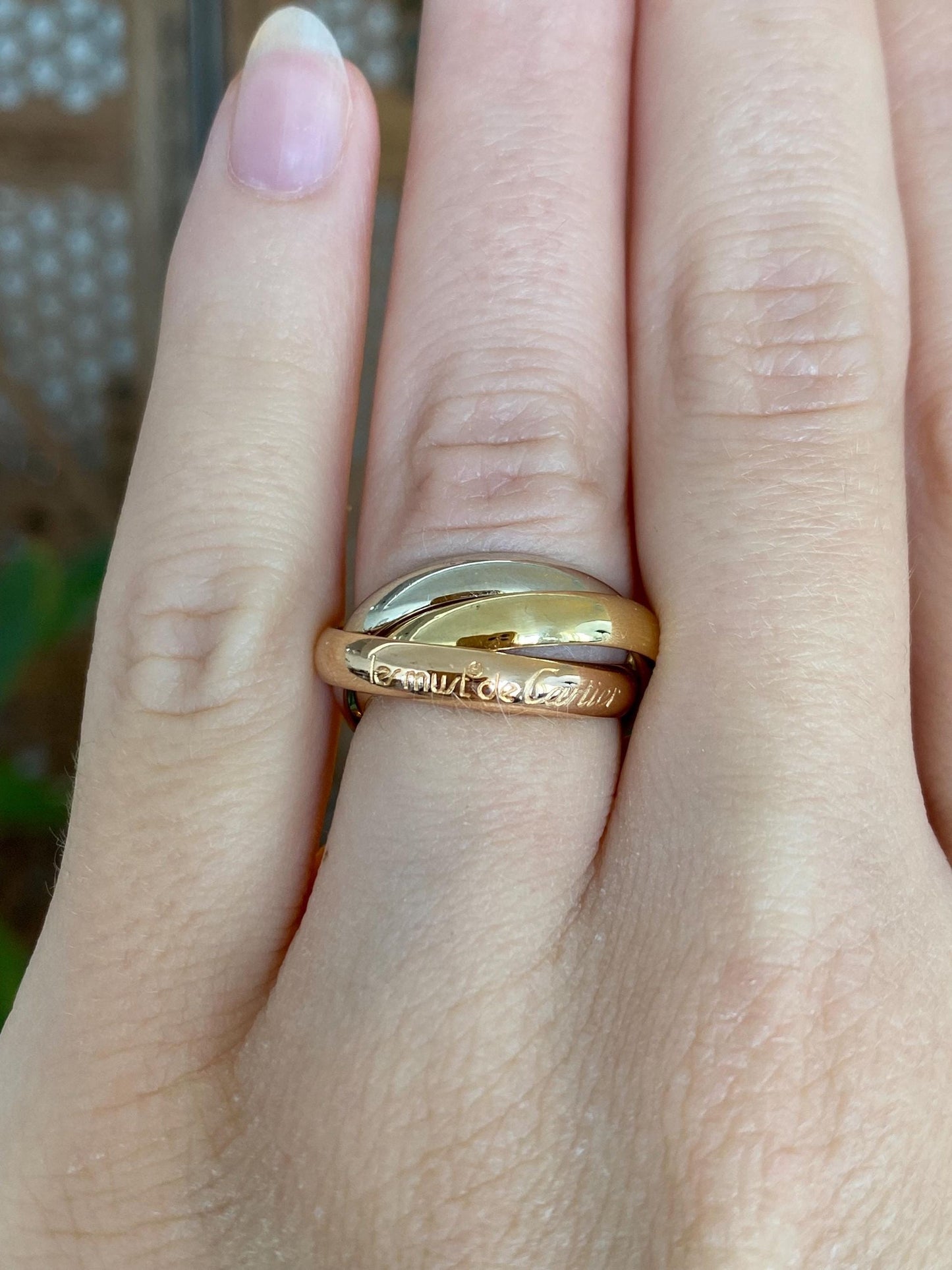Les Must De Cartier Solid 18k Tri Tone Gold Rolling Ring Band - Size 4.75
