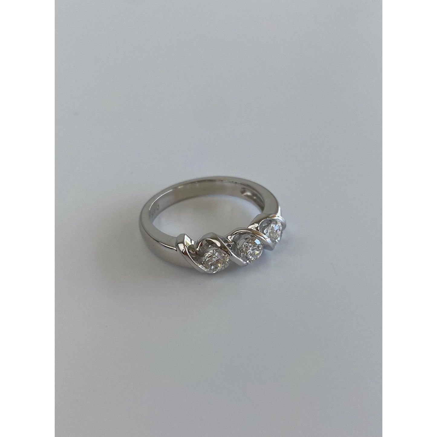 Vintage Solid 14k White Gold Diamond Ring Band - Size 6.25-6.5