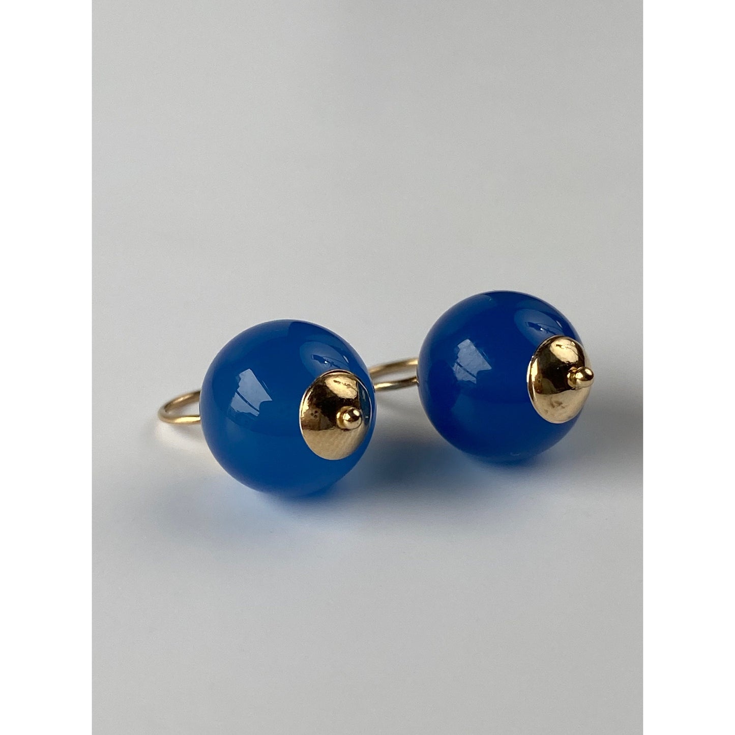 Vintage 14k Yellow Gold Blue Glass Hoop Charms