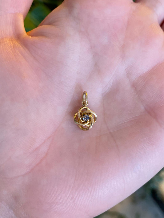 Vintage 10k Yellow Gold Topaz Knot Charm