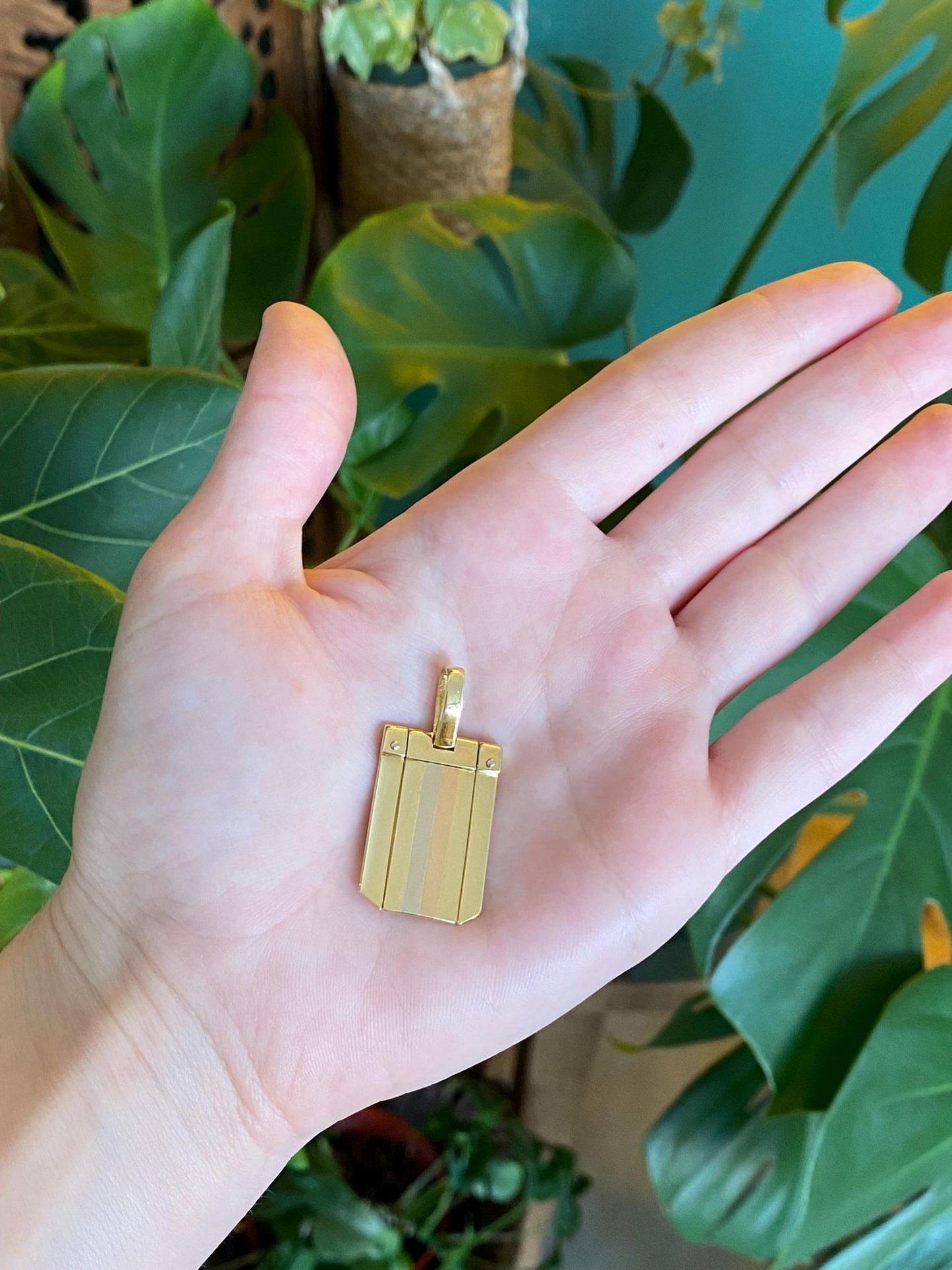 Vintage Solid 18k Tri-Tone Gold Tag Charm