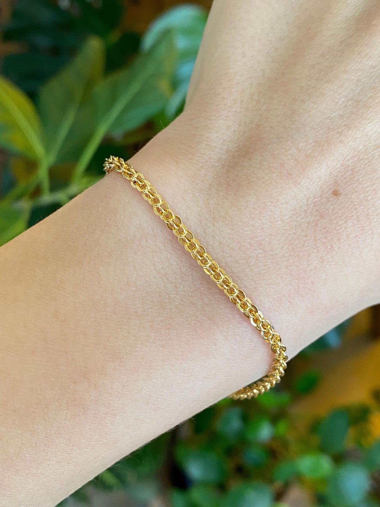 Vintage Solid 10k Yellow Gold Open Weave Chain Bracelet - 7 inches
