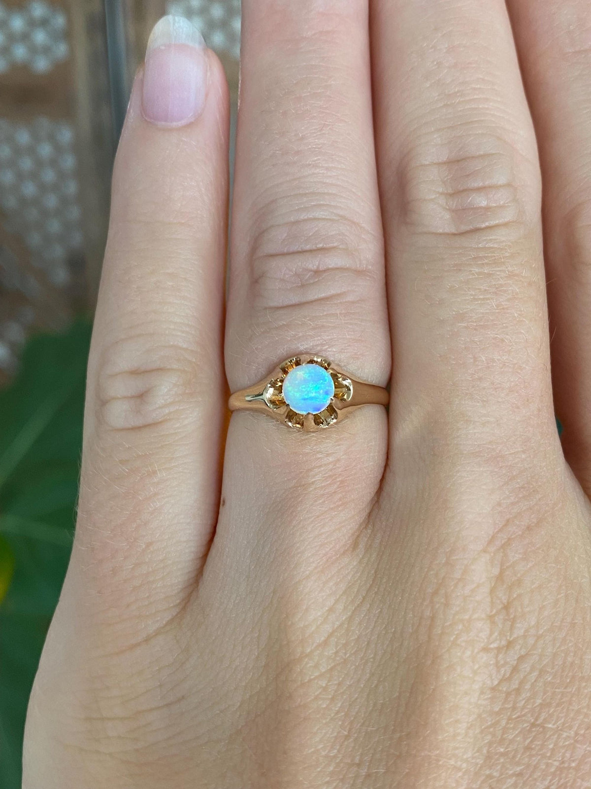 Vintage Solid 14k Yellow Gold Belcher Set Opal Ring - Size 4.75