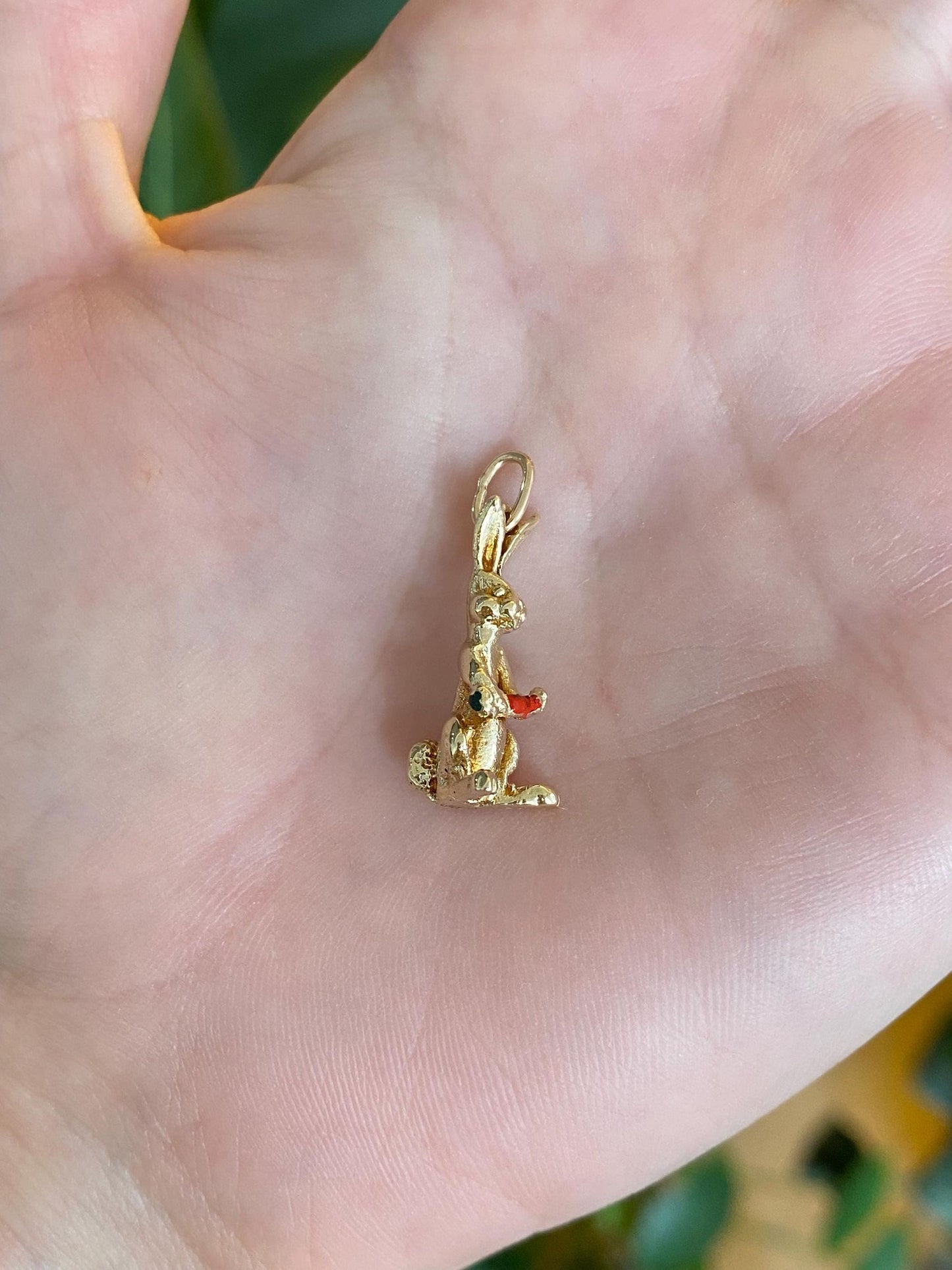 Vintage Solid 14k Yellow Gold Enamel Bugs Bunny Rabbit Charm