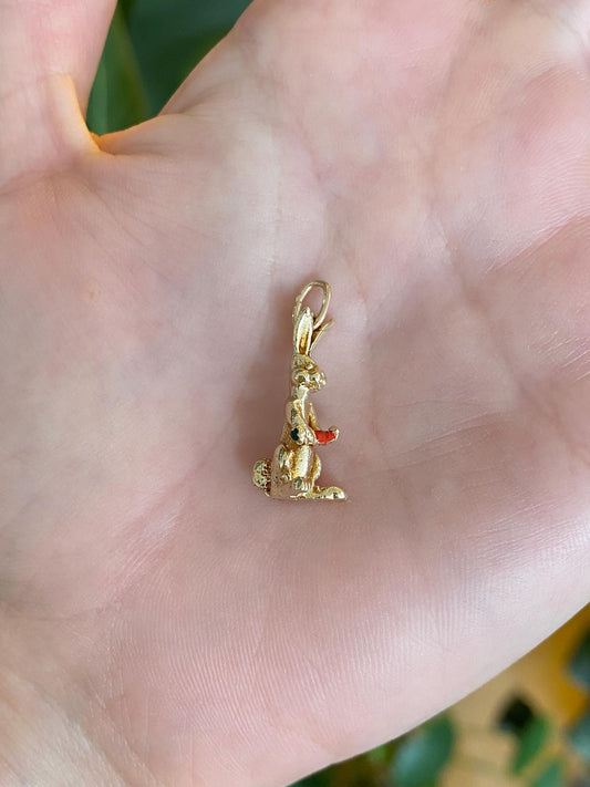 Vintage Solid 14k Yellow Gold Enamel Bugs Bunny Rabbit Charm