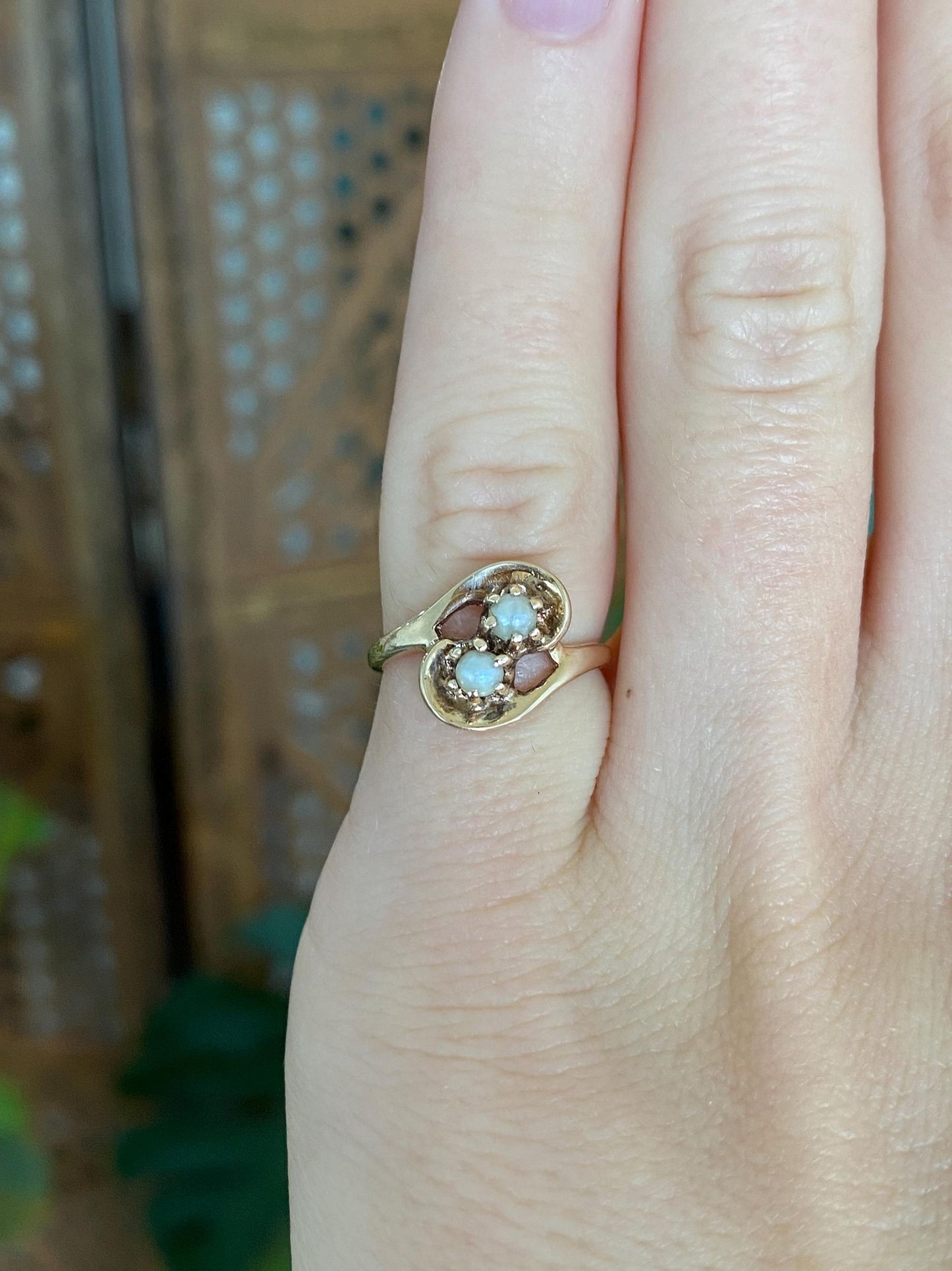 Vintage Solid 10k Yellow Gold Pearls Twist Ring - Size 3.25