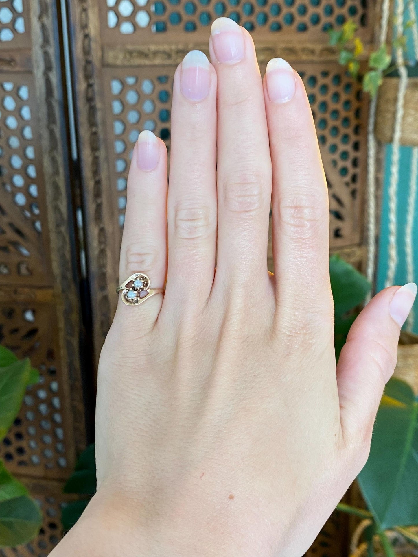 Vintage Solid 10k Yellow Gold Pearls Twist Ring - Size 3.25