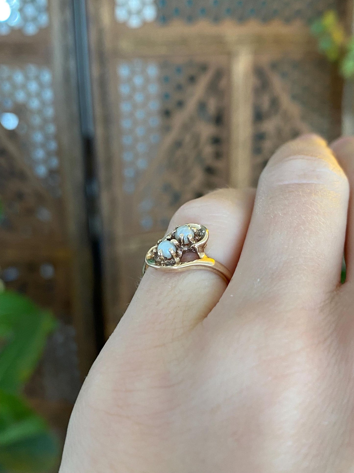 Vintage Solid 10k Yellow Gold Pearls Twist Ring - Size 3.25