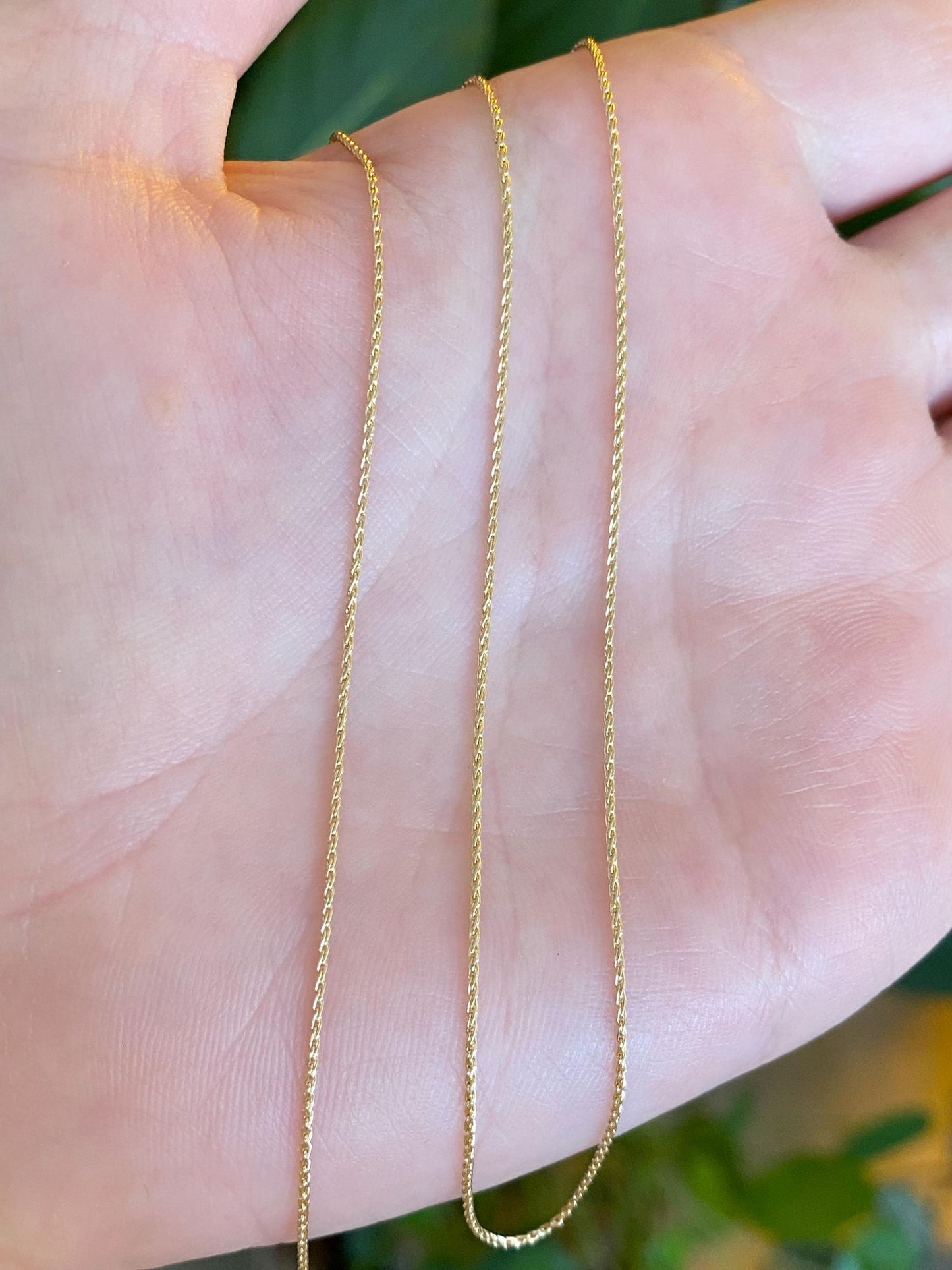 Solid 14k Yellow Gold Slim Dainty Spiga Chain Necklace - 18 inches