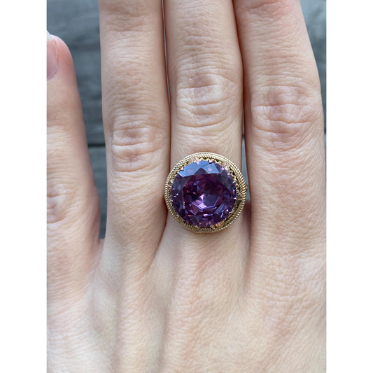 Vintage Solid 14k Rosey Gold Purple Color Changing Sapphire Cocktail Ring - Size 5